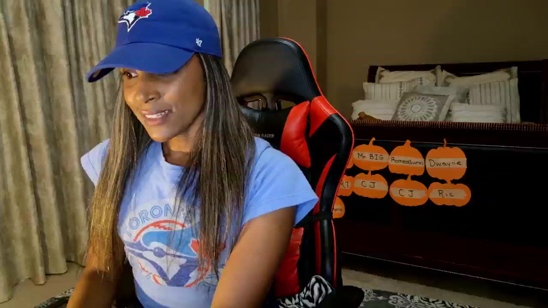 Gallery image thumbnail from Ms_WetNWild's myfreecams stream on, 10/05/2025, 22:08 image 10 of 20