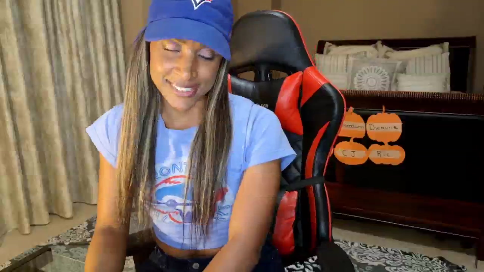 Gallery image thumbnail from Ms_WetNWild's myfreecams stream on, 10/05/2025, 22:44 image 15 of 20