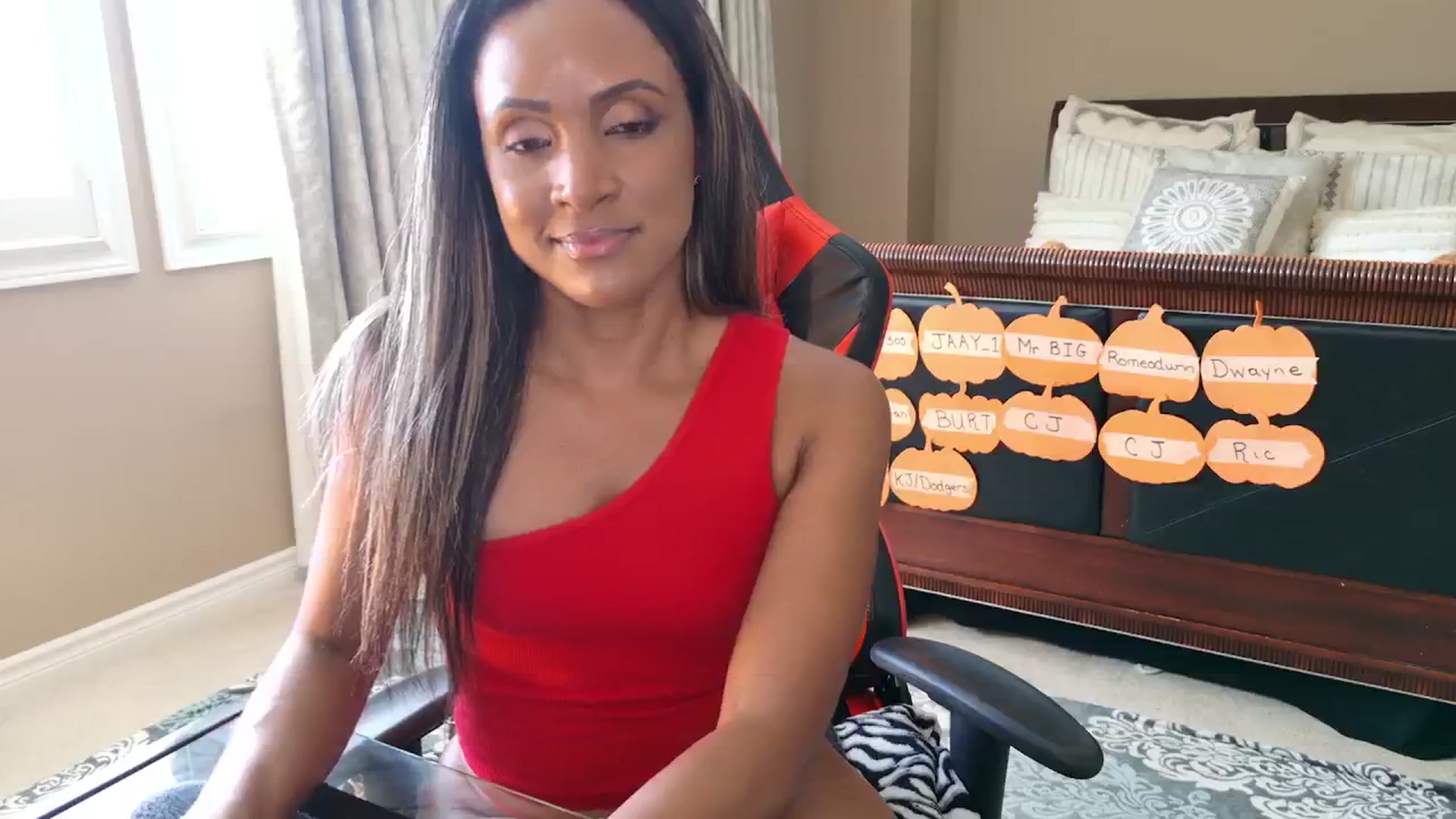 Gallery image thumbnail from Ms_WetNWild's myfreecams stream on, 10/06/2025, 19:50 image 14 of 20