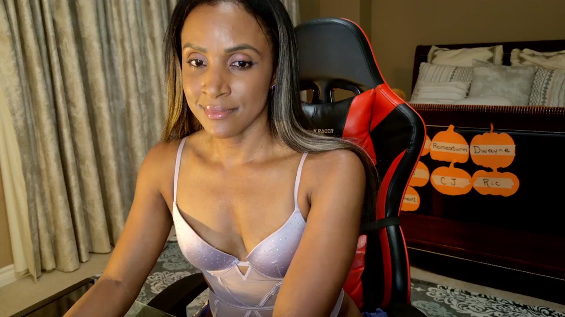 Gallery image thumbnail from Ms_WetNWild's myfreecams stream on, 10/10/2025, 03:14 image 16 of 20