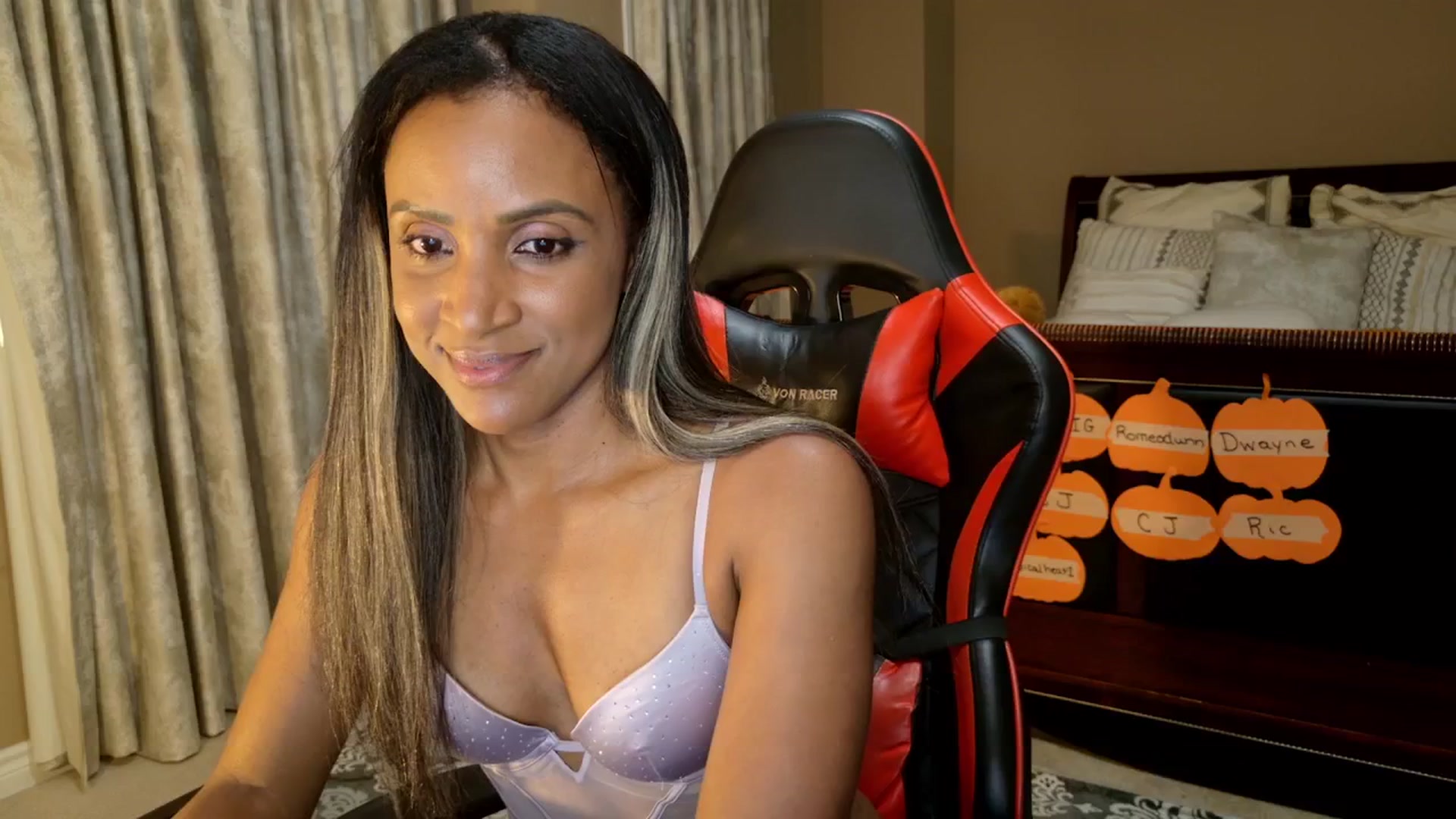 Gallery image thumbnail from Ms_WetNWild's myfreecams stream on, 10/10/2025, 03:14 image 1 of 20