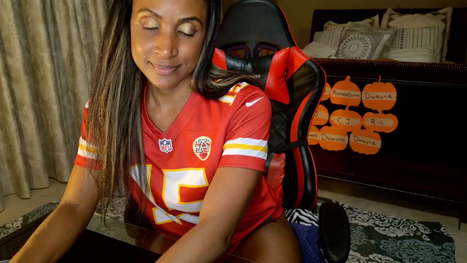 Gallery image thumbnail from Ms_WetNWild's myfreecams stream on, 10/13/2025, 05:47 image 18 of 20