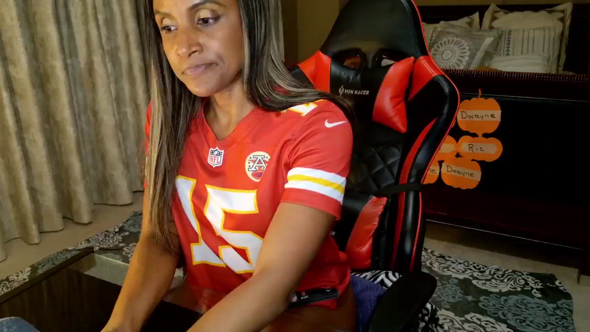 Gallery image thumbnail from Ms_WetNWild's myfreecams stream on, 10/13/2025, 05:47 image 2 of 20