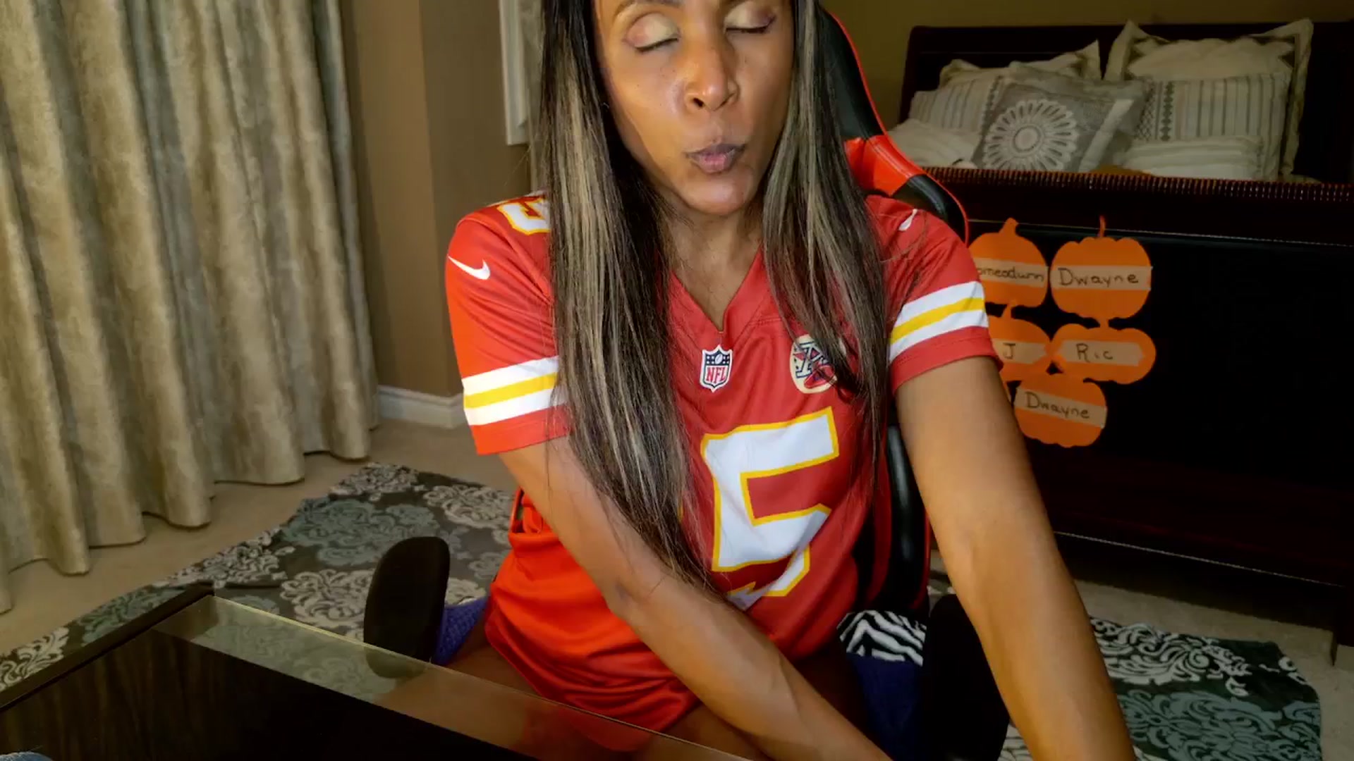 Gallery image thumbnail from Ms_WetNWild's myfreecams stream on, 10/13/2025, 05:47 image 12 of 20