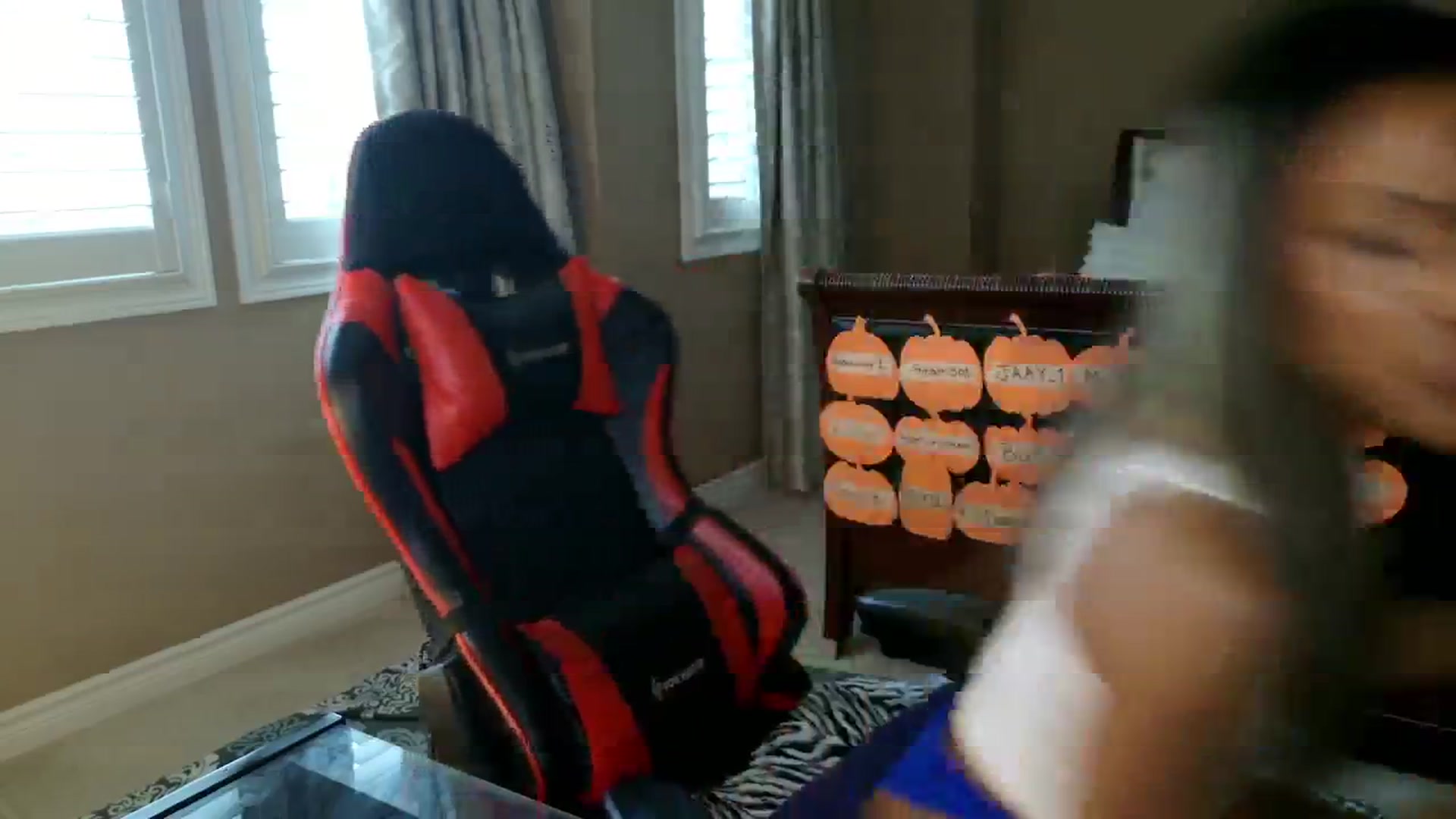 Gallery image thumbnail from Ms_WetNWild's myfreecams stream on, 10/13/2025, 20:42 image 6 of 20