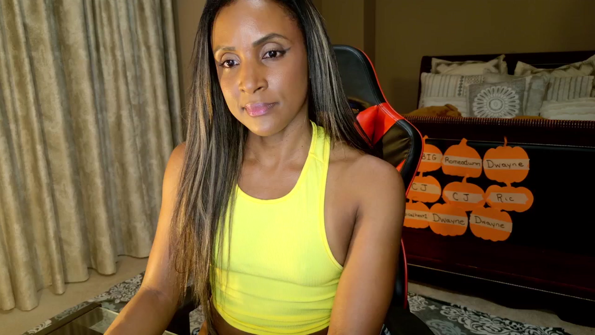 Gallery image thumbnail from Ms_WetNWild's myfreecams stream on, 10/15/2025, 24:06 image 12 of 20