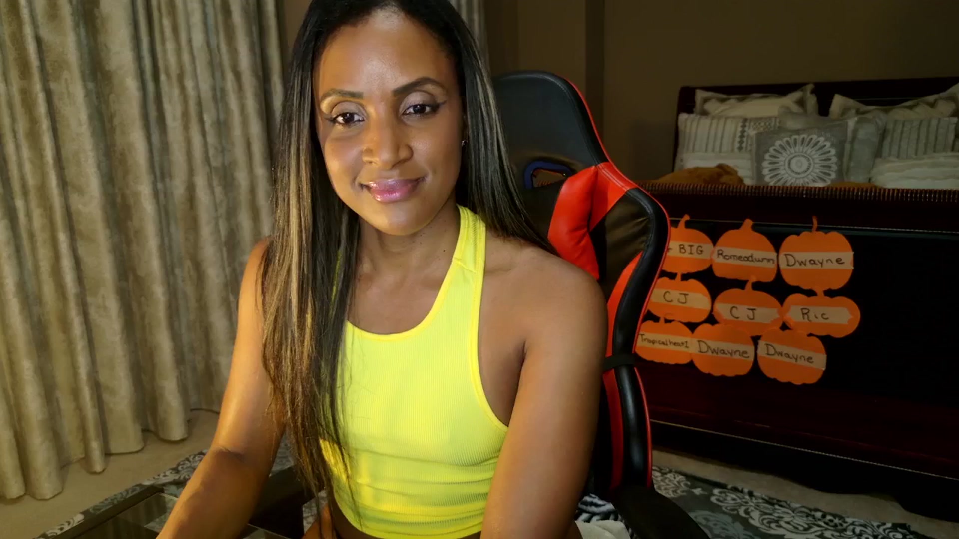 Gallery image thumbnail from Ms_WetNWild's myfreecams stream on, 10/15/2025, 24:06 image 2 of 20