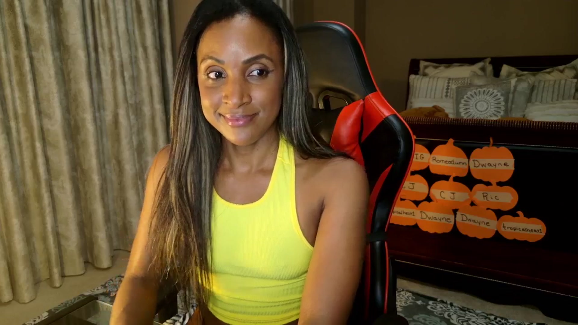 Gallery image thumbnail from Ms_WetNWild's myfreecams stream on, 10/15/2025, 03:27 image 10 of 20