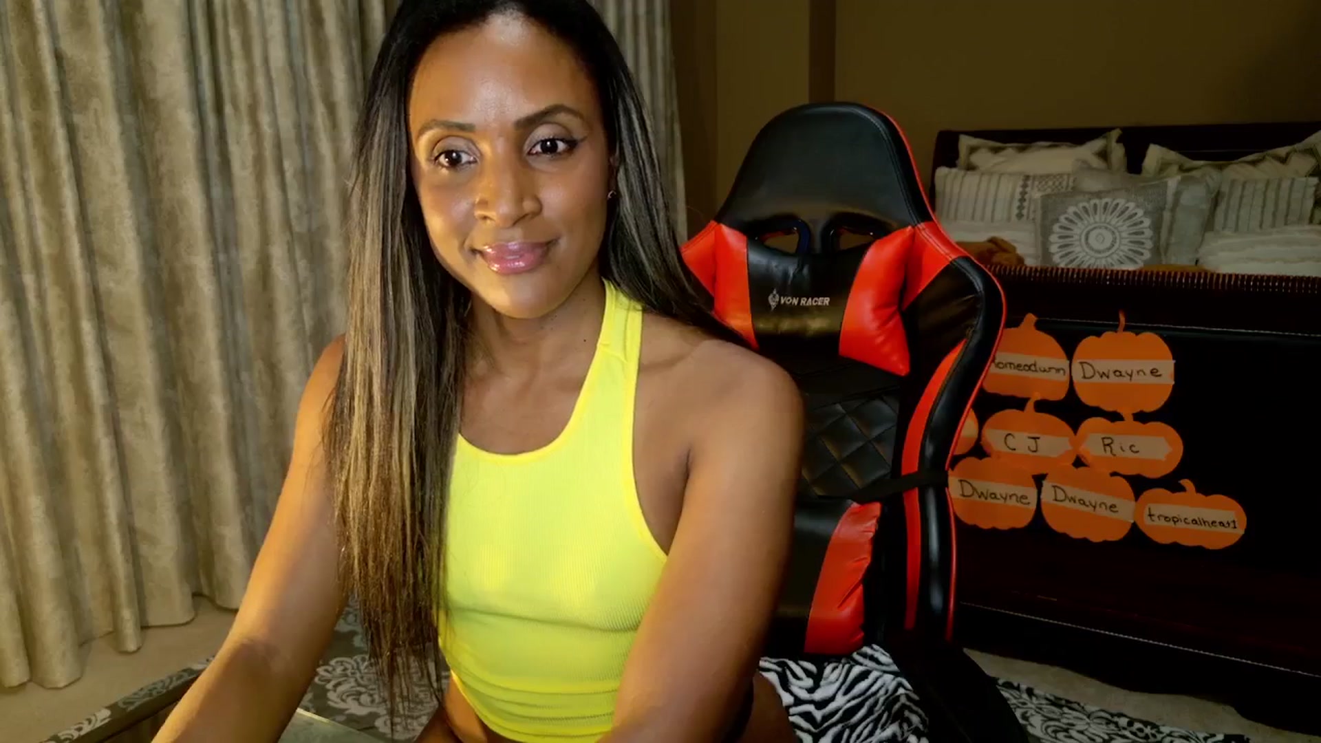 Gallery image thumbnail from Ms_WetNWild's myfreecams stream on, 10/15/2025, 03:27 image 5 of 20