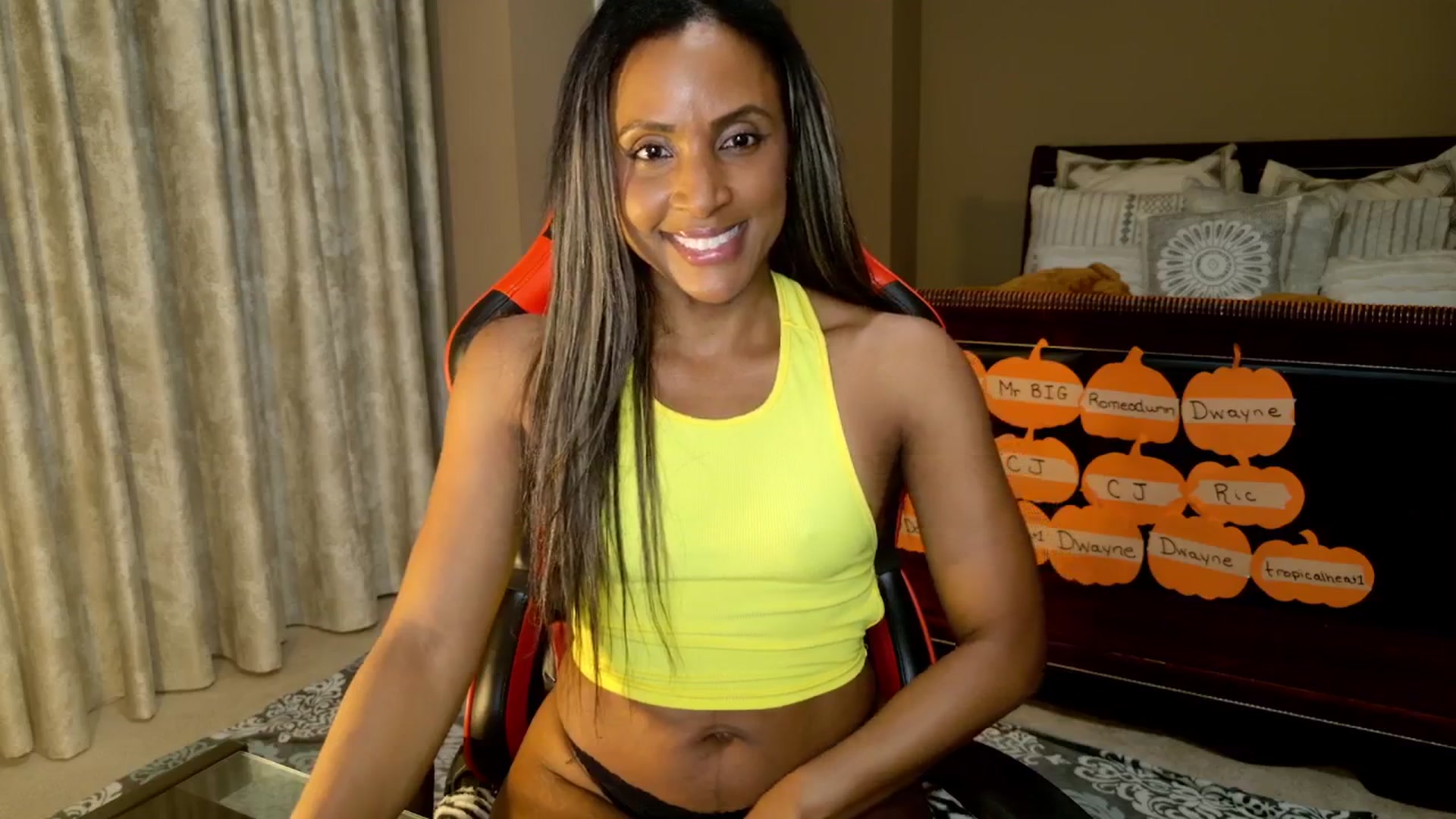 Gallery image thumbnail from Ms_WetNWild's myfreecams stream on, 10/15/2025, 03:27 image 6 of 20