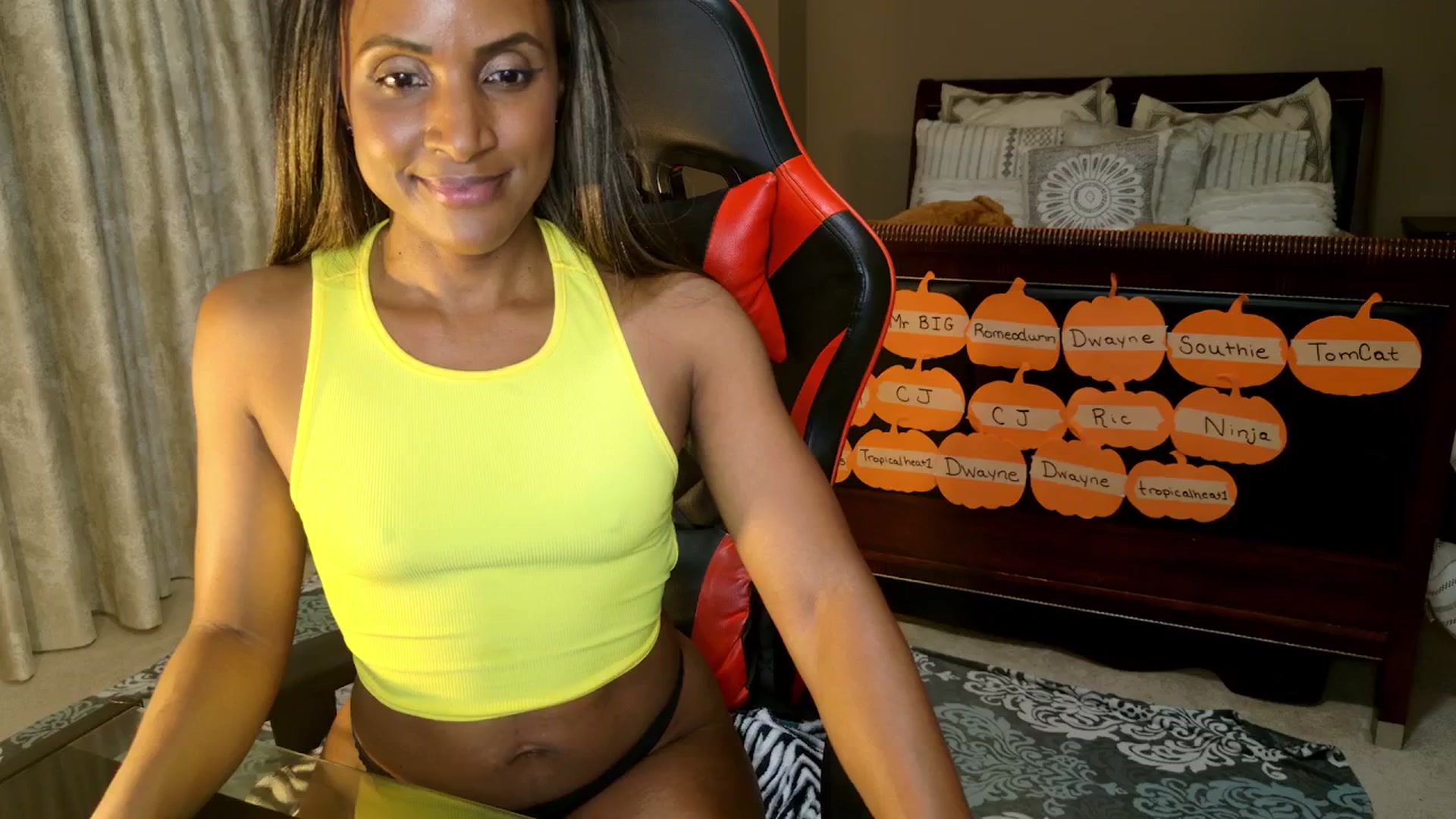 Gallery image thumbnail from Ms_WetNWild's myfreecams stream on, 10/15/2025, 03:27 image 18 of 20