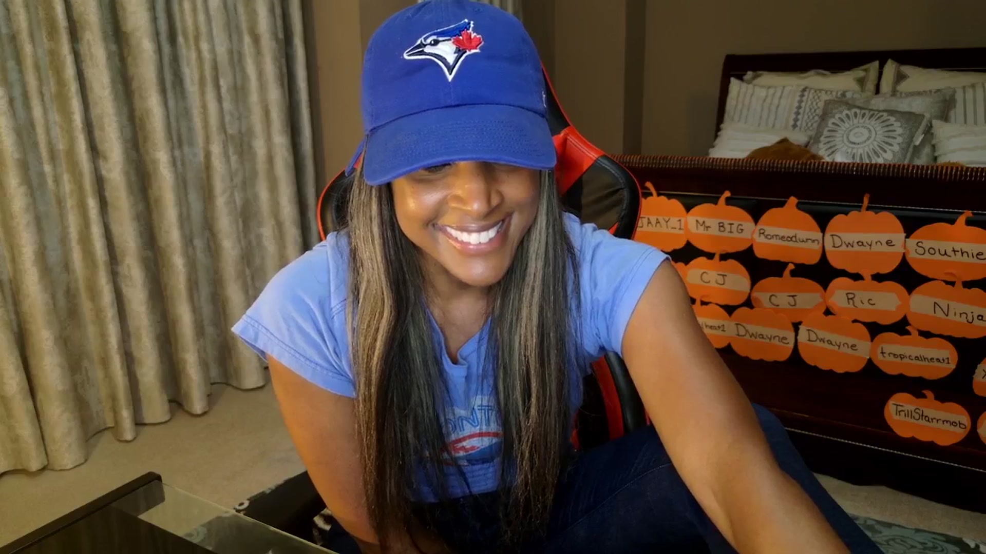 Gallery image thumbnail from Ms_WetNWild's myfreecams stream on, 10/18/2025, 01:31 image 7 of 20