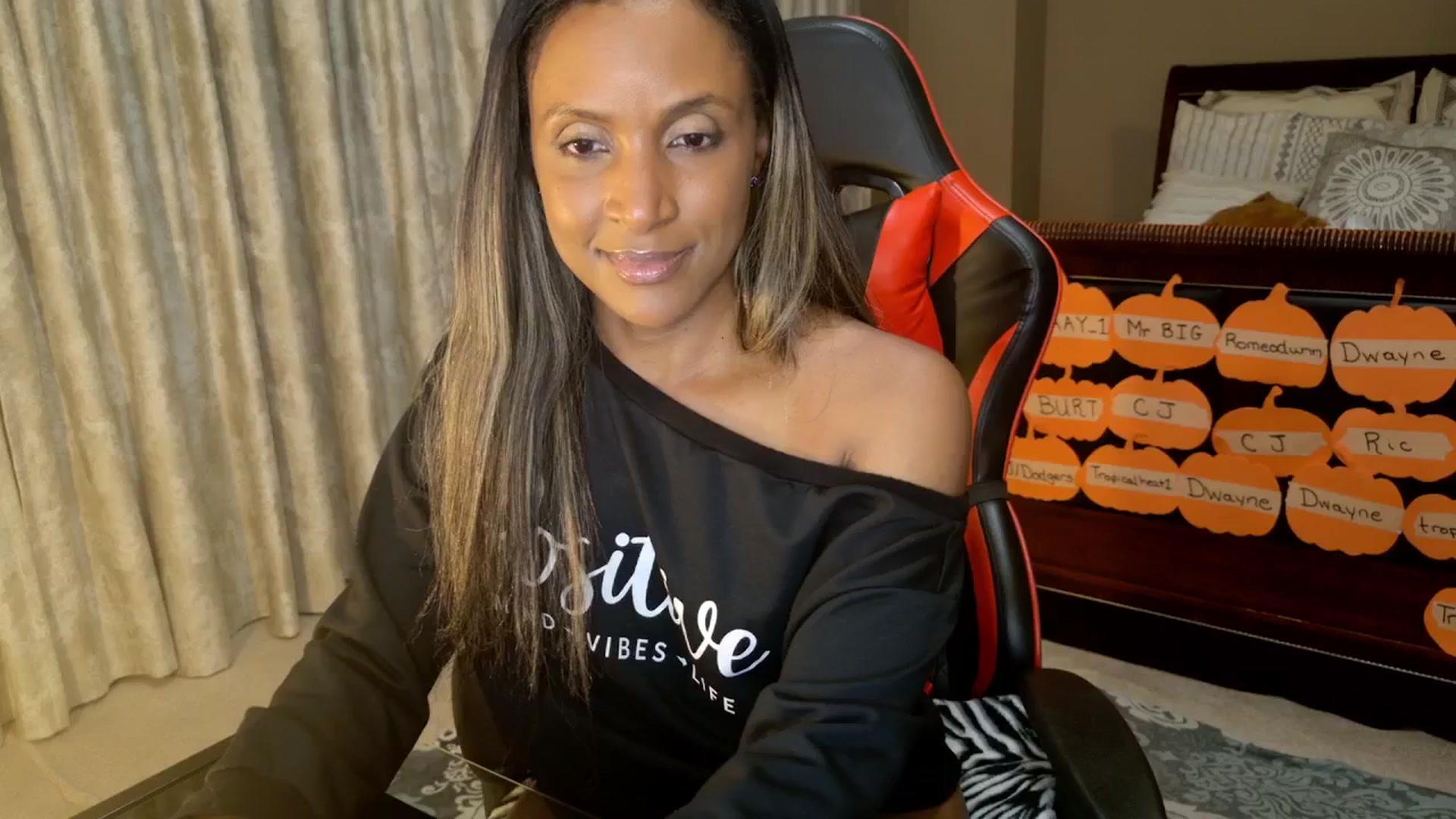 Gallery image thumbnail from Ms_WetNWild's myfreecams stream on, 10/18/2025, 02:59 image 5 of 20