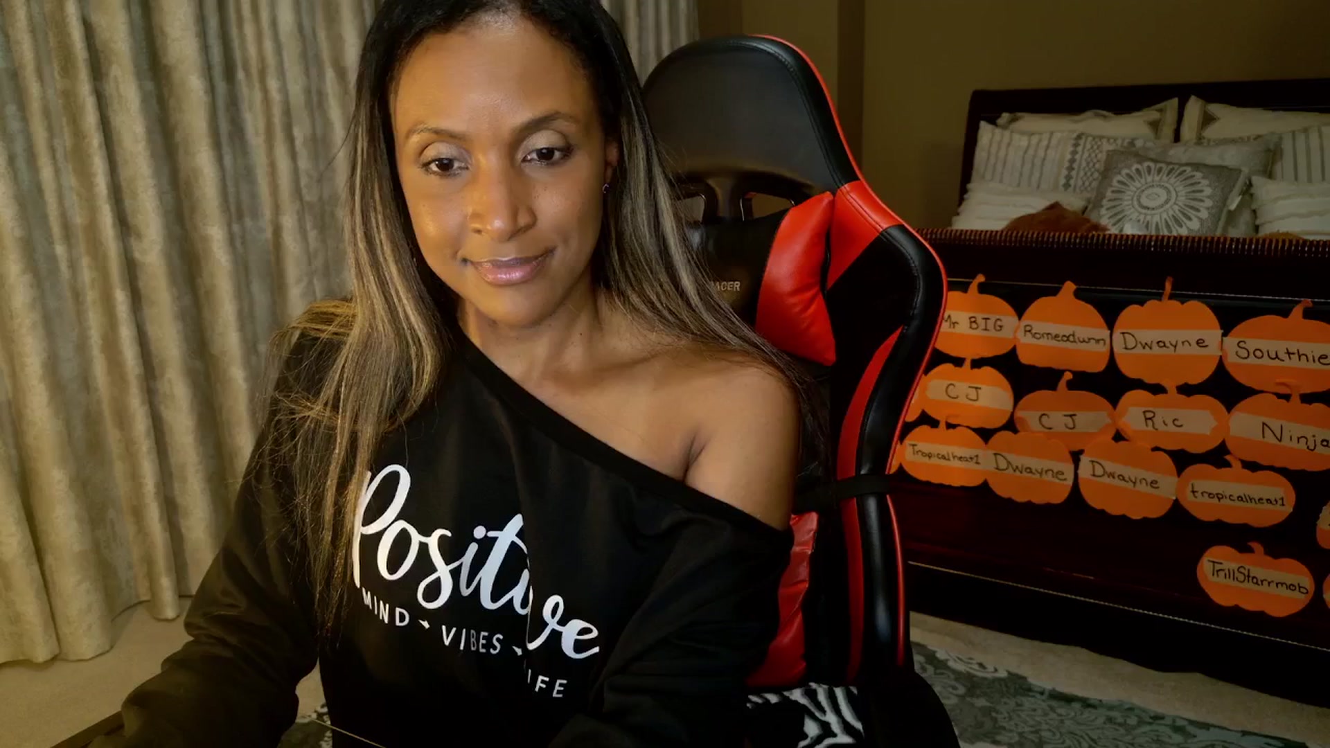 Gallery image thumbnail from Ms_WetNWild's myfreecams stream on, 10/18/2025, 02:59 image 16 of 20
