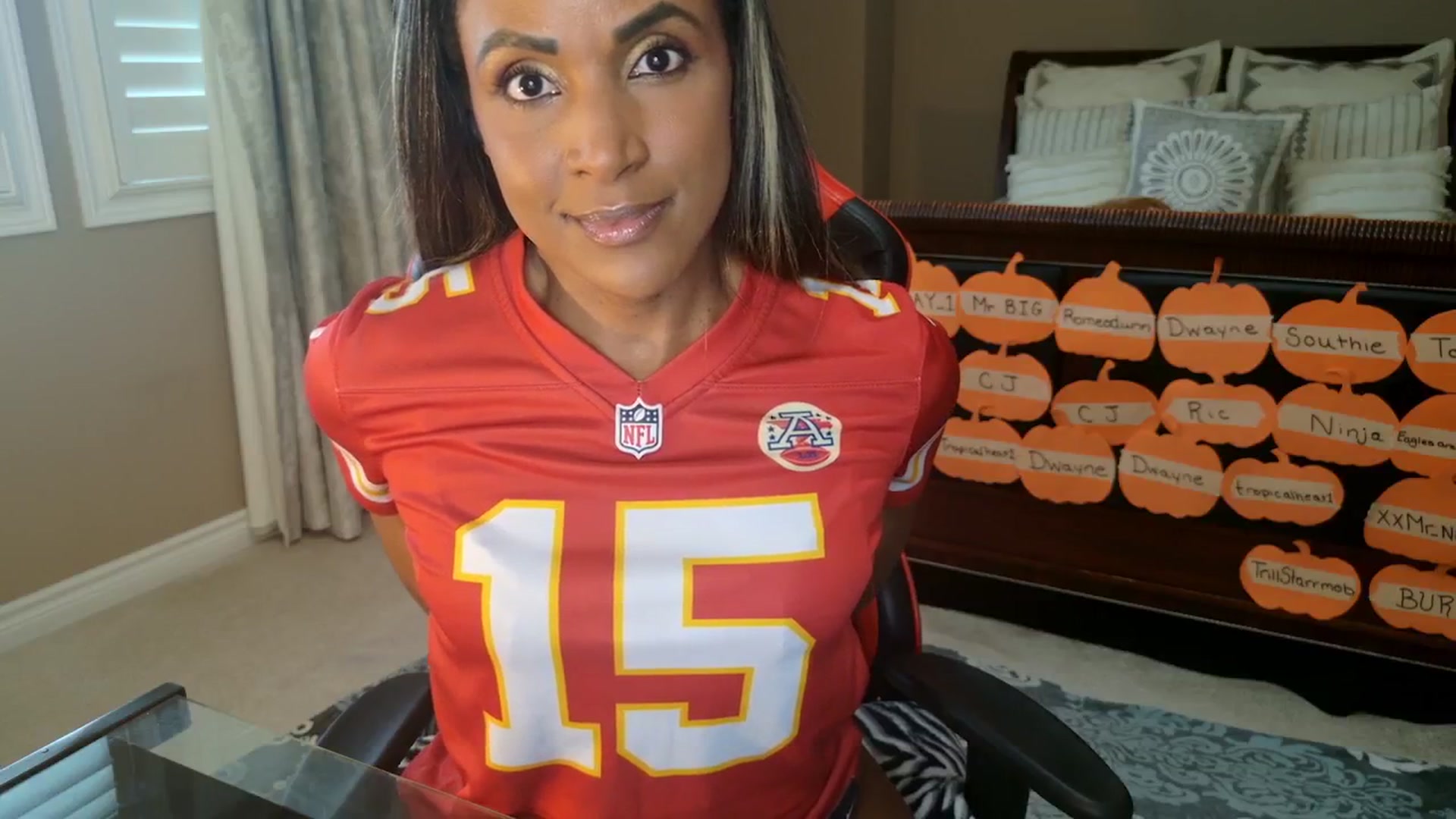 Gallery image thumbnail from Ms_WetNWild's myfreecams stream on, 10/19/2025, 17:37 image 15 of 20