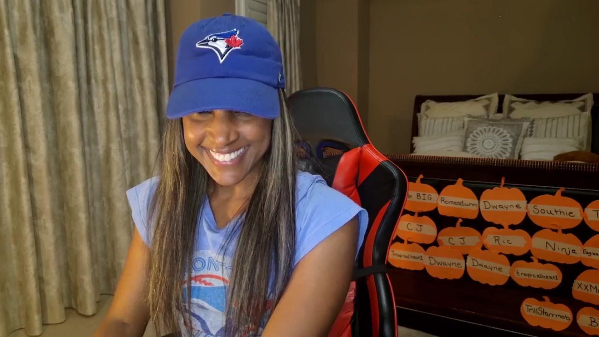 Gallery image thumbnail from Ms_WetNWild's myfreecams stream on, 10/20/2025, 03:19 image 11 of 20