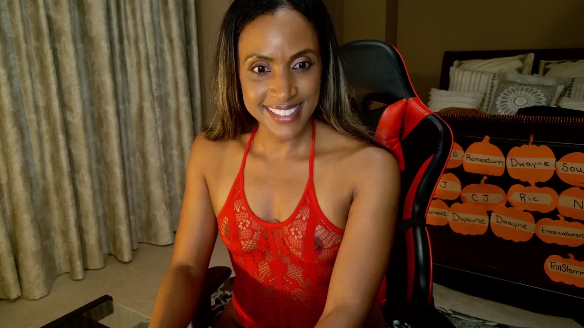 Gallery image thumbnail from Ms_WetNWild's myfreecams stream on, 10/22/2025, 02:59 image 14 of 20
