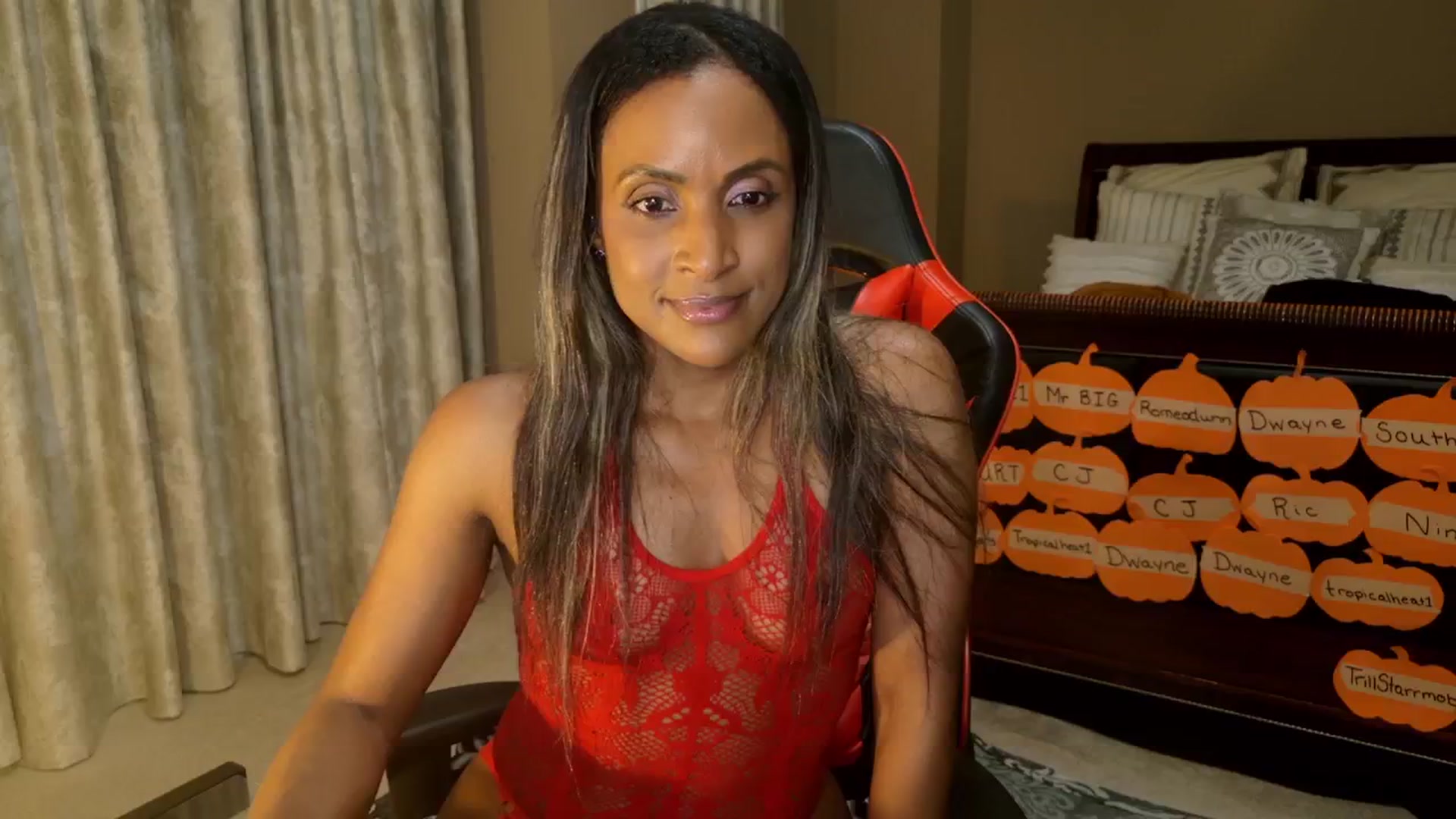 Gallery image thumbnail from Ms_WetNWild's myfreecams stream on, 10/22/2025, 02:59 image 7 of 20