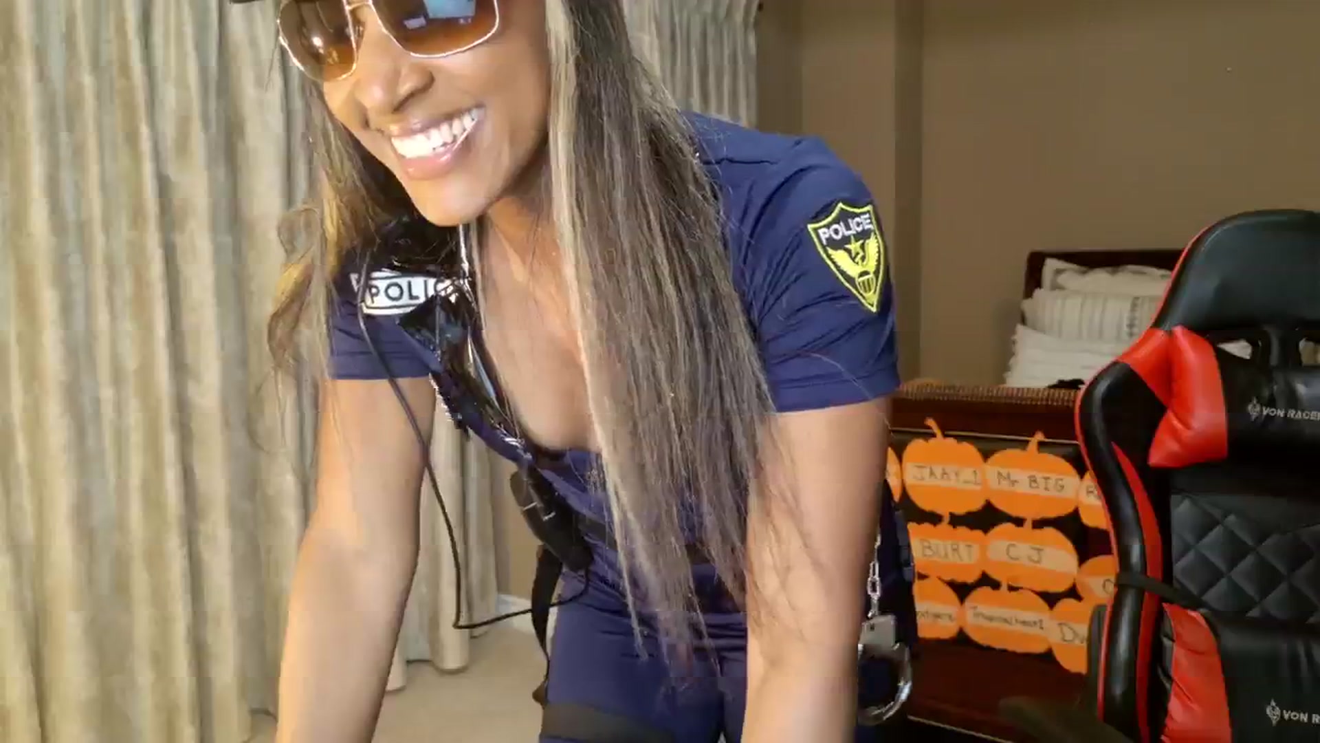 Gallery image thumbnail from Ms_WetNWild's myfreecams stream on, 10/24/2025, 04:53 image 3 of 20