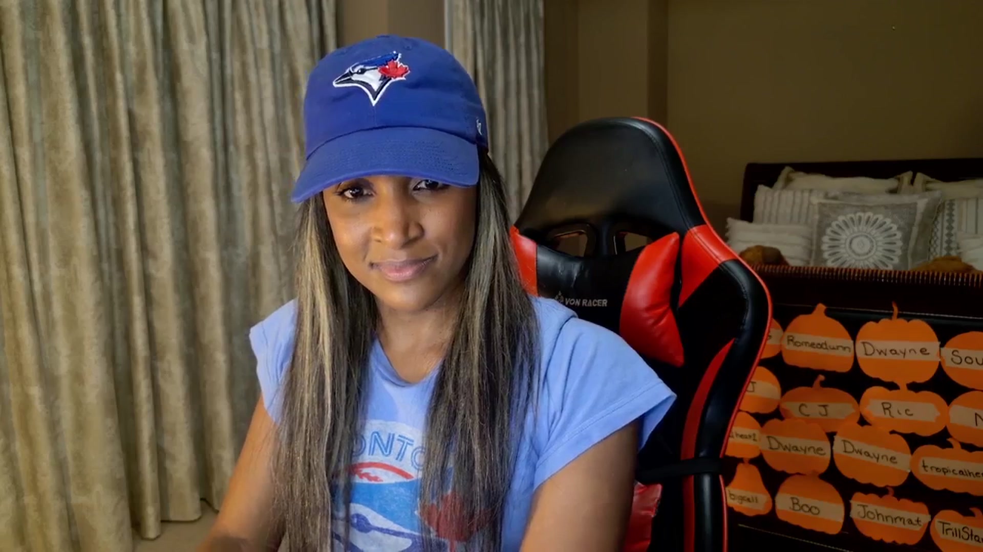 Gallery image thumbnail from Ms_WetNWild's myfreecams stream on, 10/30/2025, 04:00 image 6 of 20