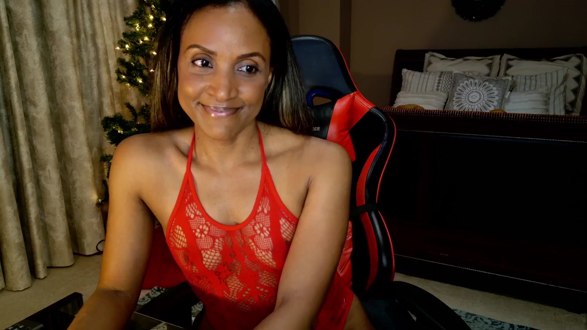 Gallery image thumbnail from Ms_WetNWild's myfreecams stream on, 12/03/2025, 03:42 image 17 of 20