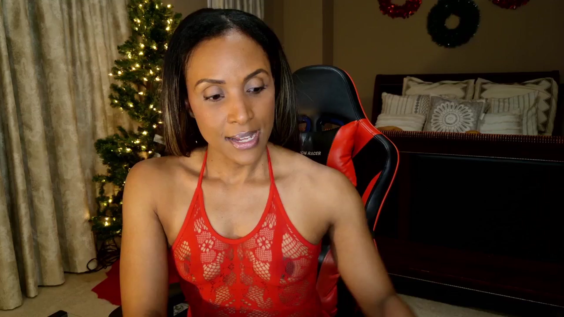 Gallery image thumbnail from Ms_WetNWild's myfreecams stream on, 12/03/2025, 03:42 image 10 of 20