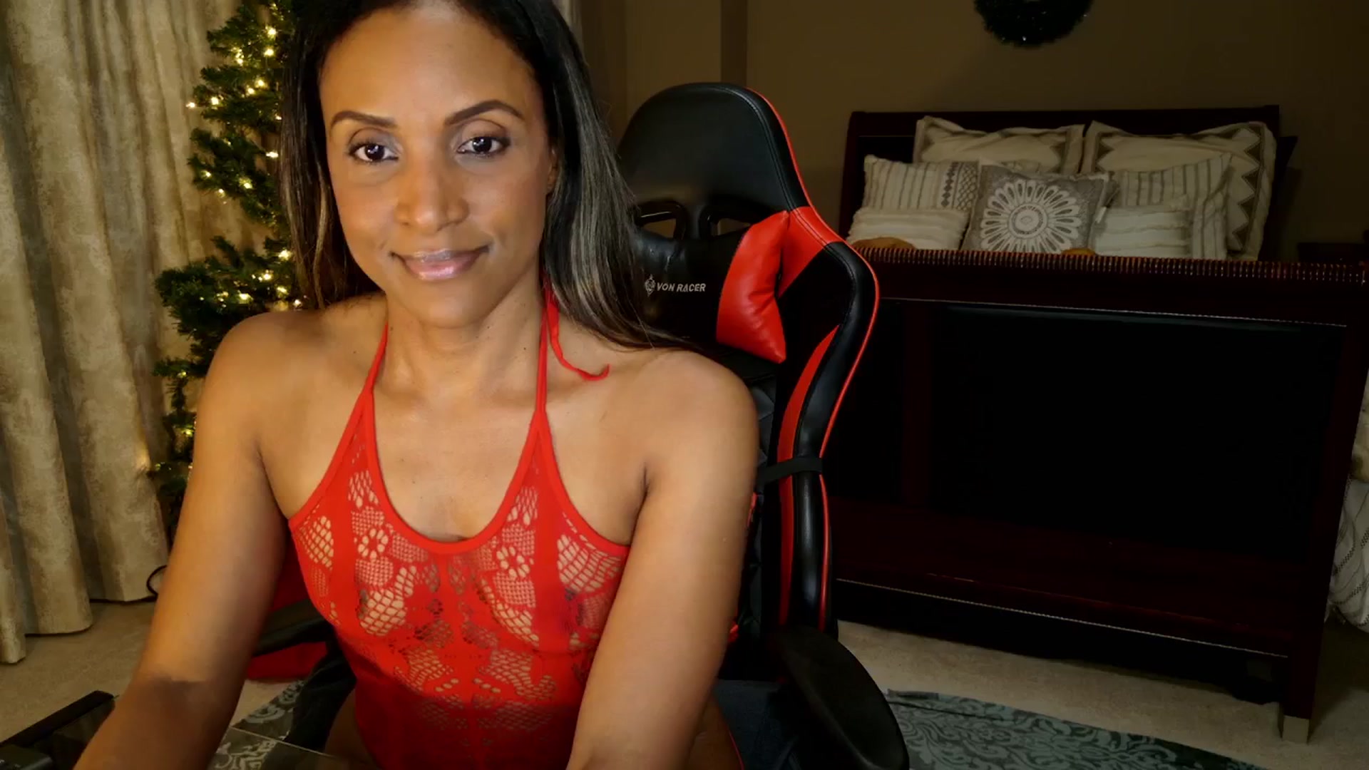 Gallery image thumbnail from Ms_WetNWild's myfreecams stream on, 12/03/2025, 03:42 image 2 of 20