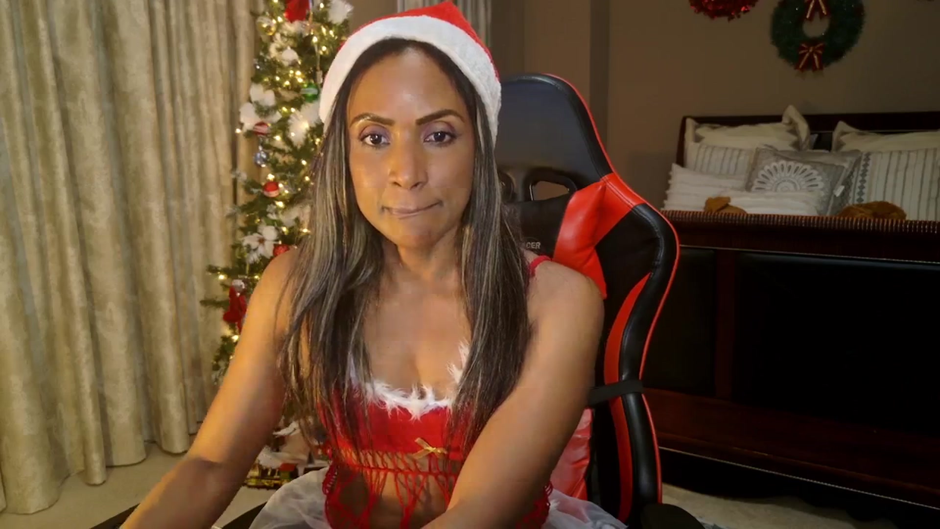 Gallery image thumbnail from Ms_WetNWild's myfreecams stream on, 12/13/2025, 03:33 image 6 of 20
