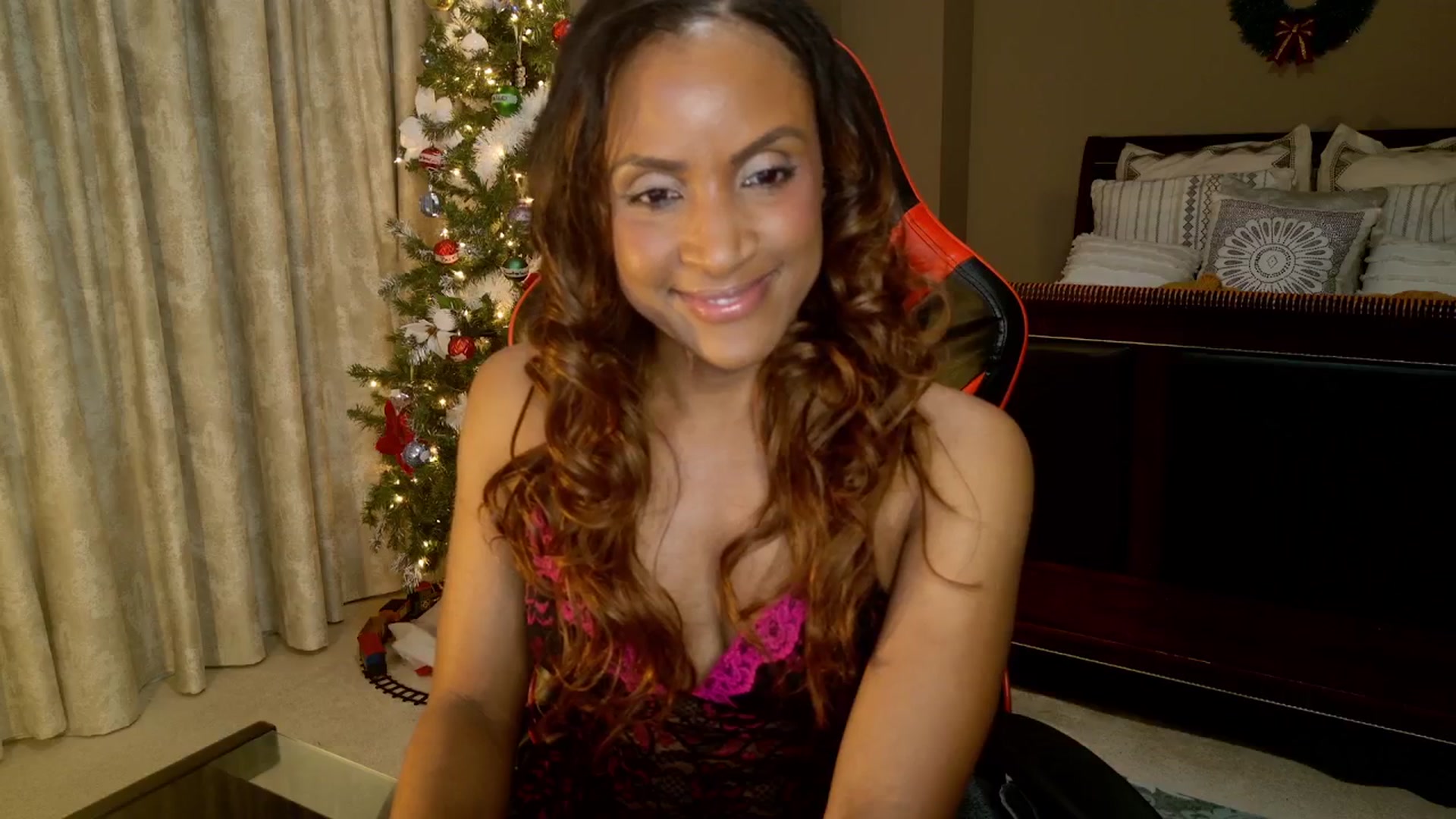 Gallery image thumbnail from Ms_WetNWild's myfreecams stream on, 12/17/2025, 05:09 image 16 of 20