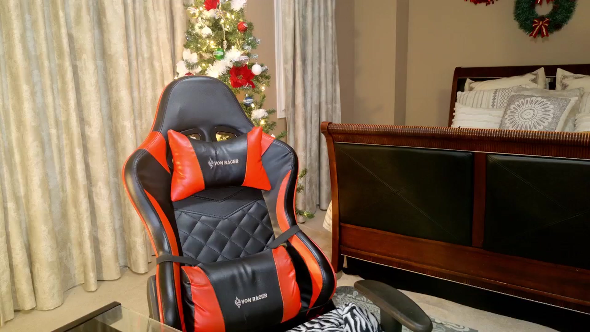 Gallery image thumbnail from Ms_WetNWild's myfreecams stream on, 12/22/2025, 05:43 image 11 of 20