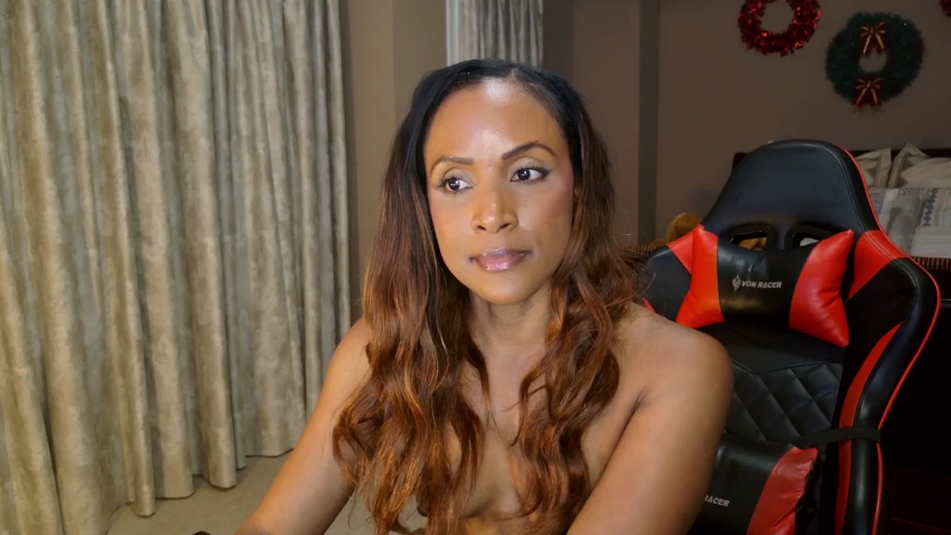 Gallery image thumbnail from Ms_WetNWild's myfreecams stream on, 01/03/2026, 21:19 image 13 of 20