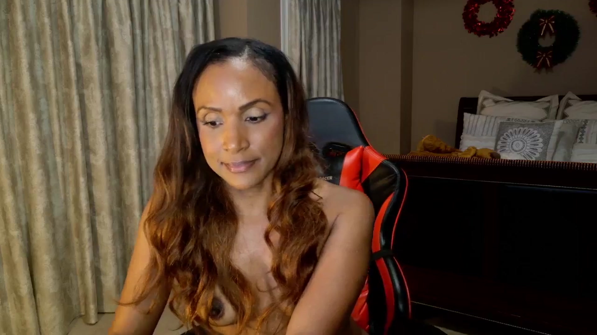 Gallery image thumbnail from Ms_WetNWild's myfreecams stream on, 01/03/2026, 21:19 image 19 of 20