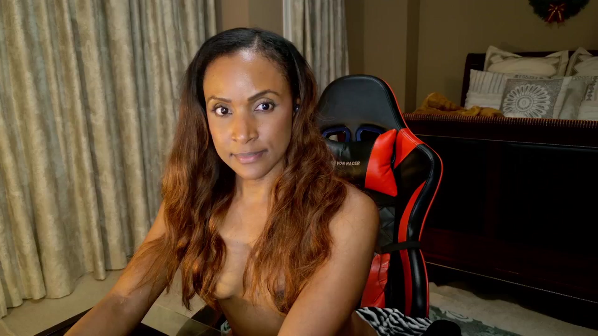 Gallery image thumbnail from Ms_WetNWild's myfreecams stream on, 01/04/2026, 03:18 image 3 of 20