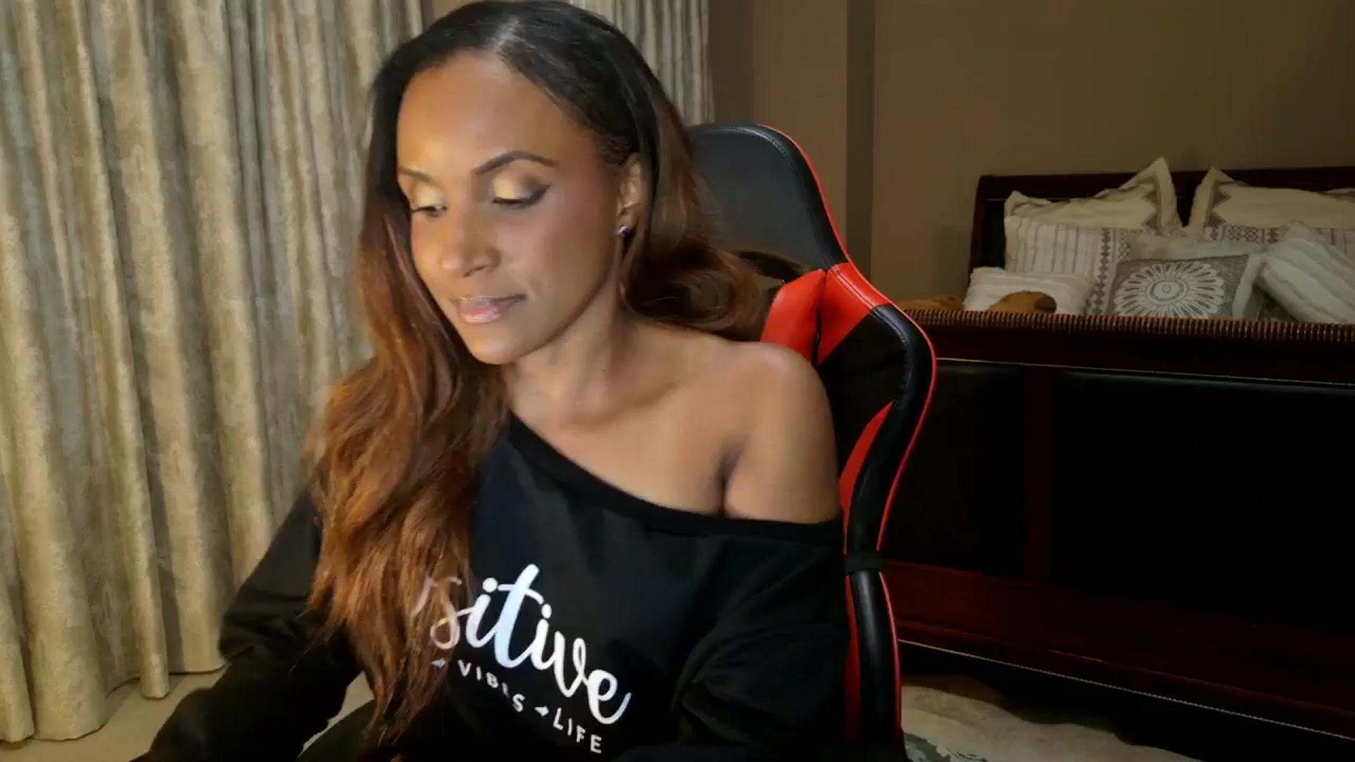 Gallery image thumbnail from Ms_WetNWild's myfreecams stream on, 01/07/2026, 02:28 image 14 of 20