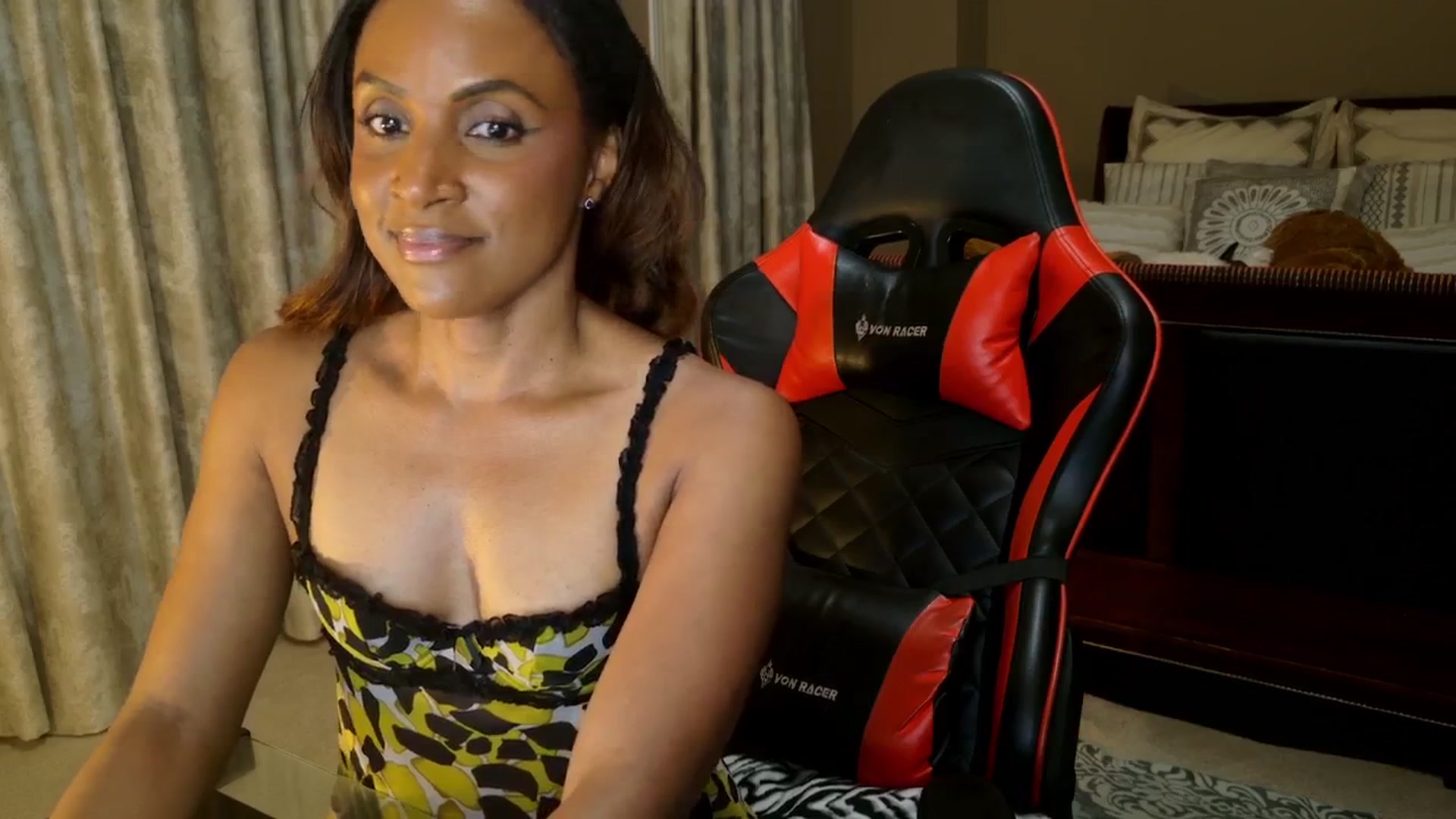 Gallery image thumbnail from Ms_WetNWild's myfreecams stream on, 01/13/2026, 04:06 image 11 of 20