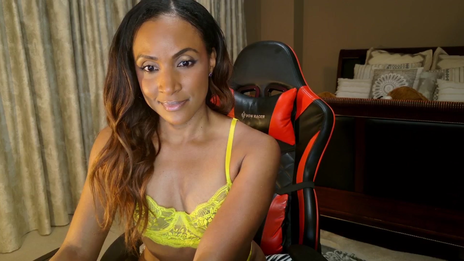 Gallery image thumbnail from Ms_WetNWild's myfreecams stream on, 01/15/2026, 03:15 image 7 of 20