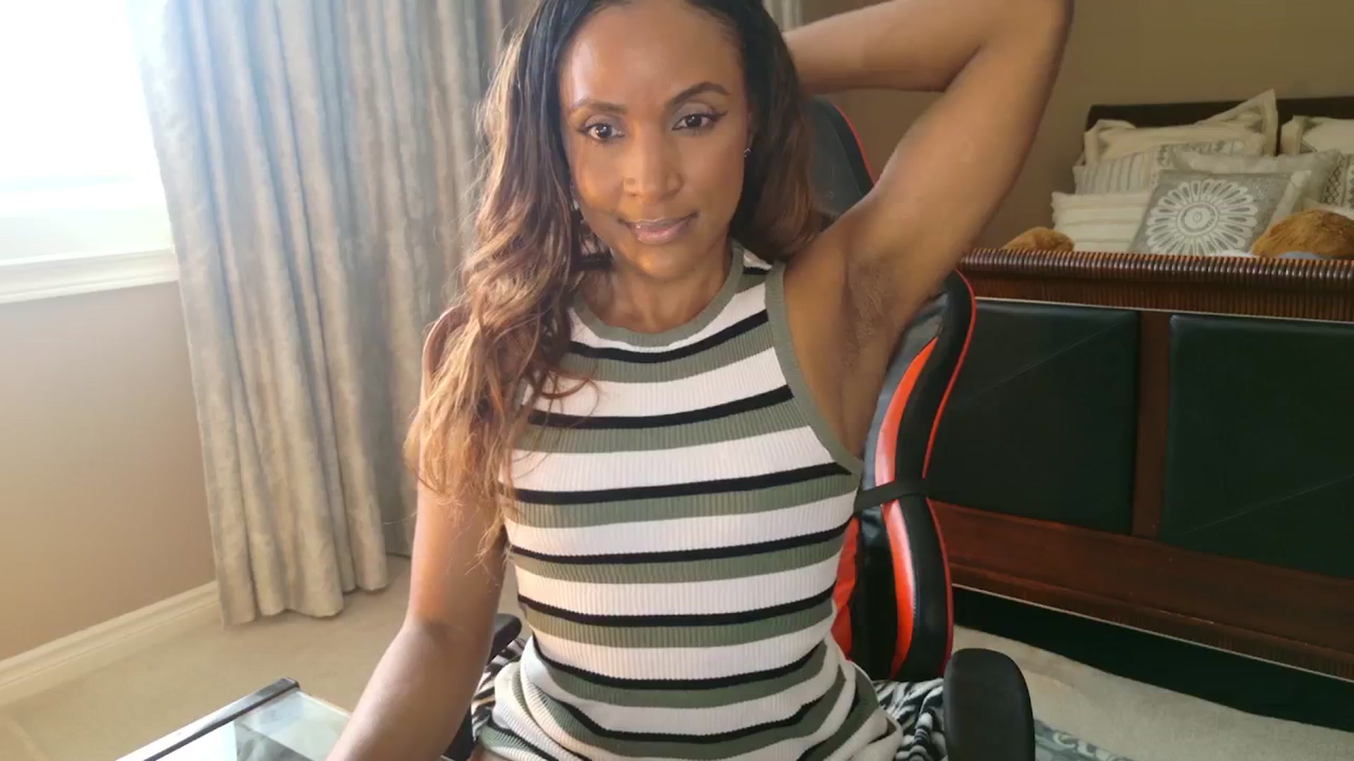 Gallery image thumbnail from Ms_WetNWild's myfreecams stream on, 01/15/2026, 19:37 image 6 of 20