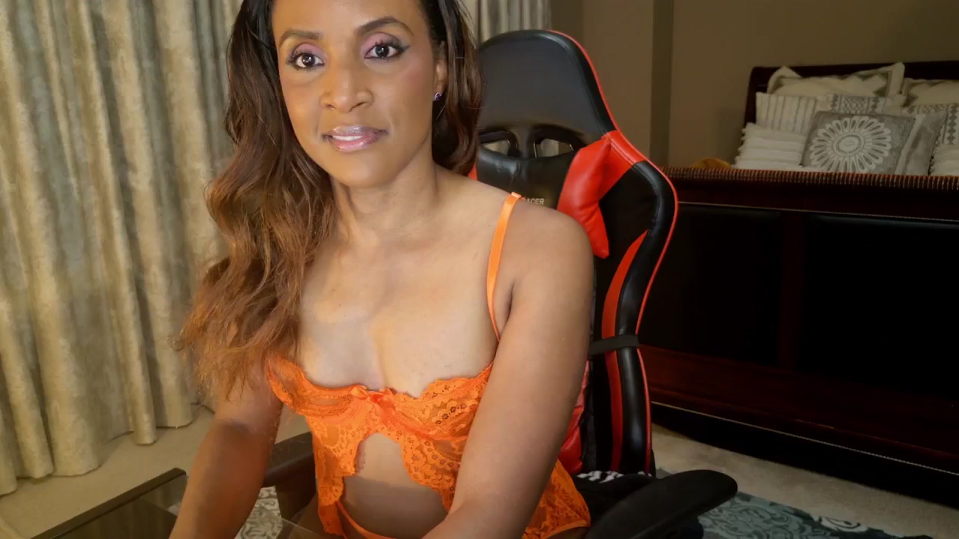 Gallery image thumbnail from Ms_WetNWild's myfreecams stream on, 01/18/2026, 23:03 image 6 of 20