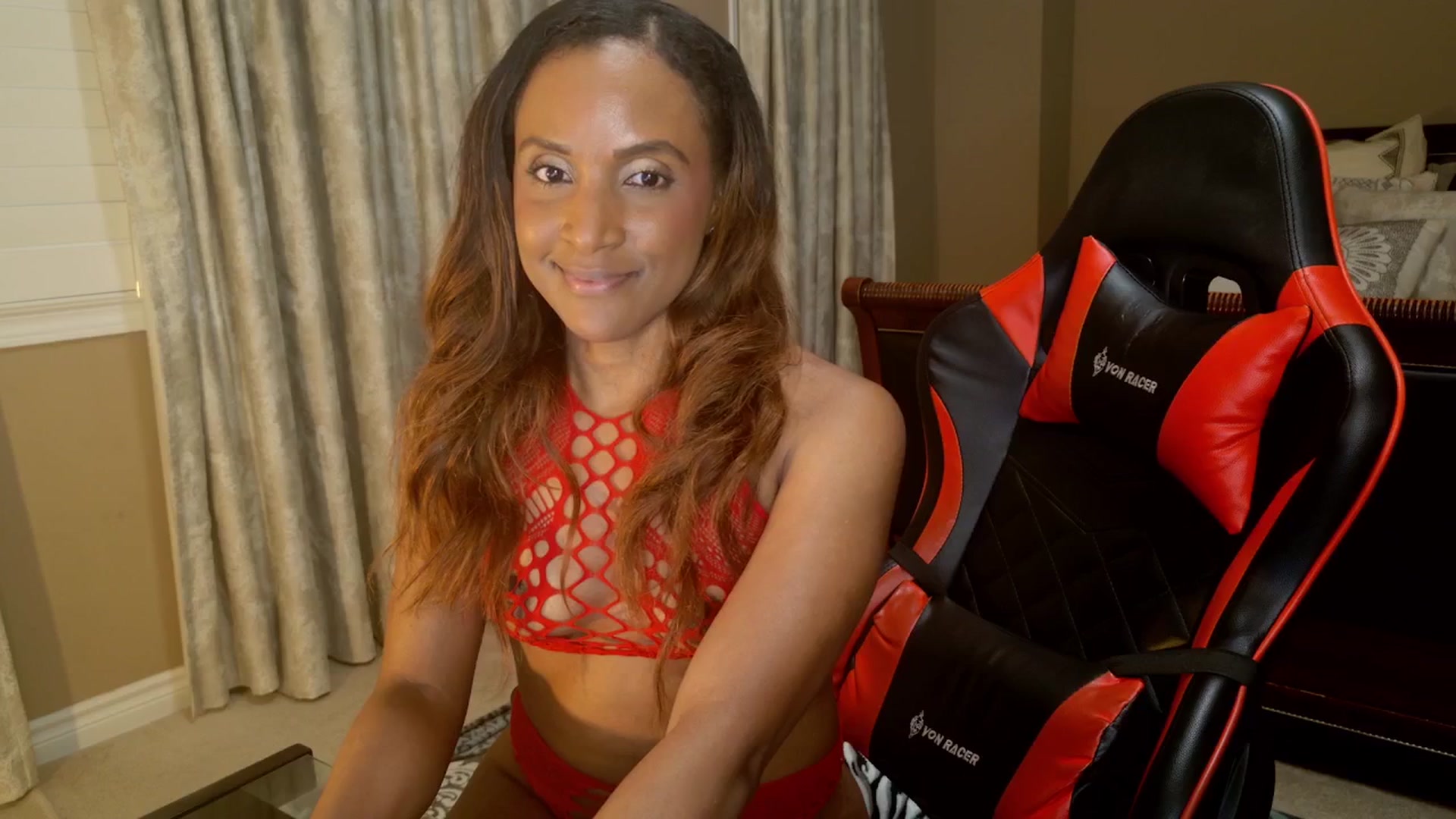 Gallery image thumbnail from Ms_WetNWild's myfreecams stream on, 01/21/2026, 03:42 image 15 of 20
