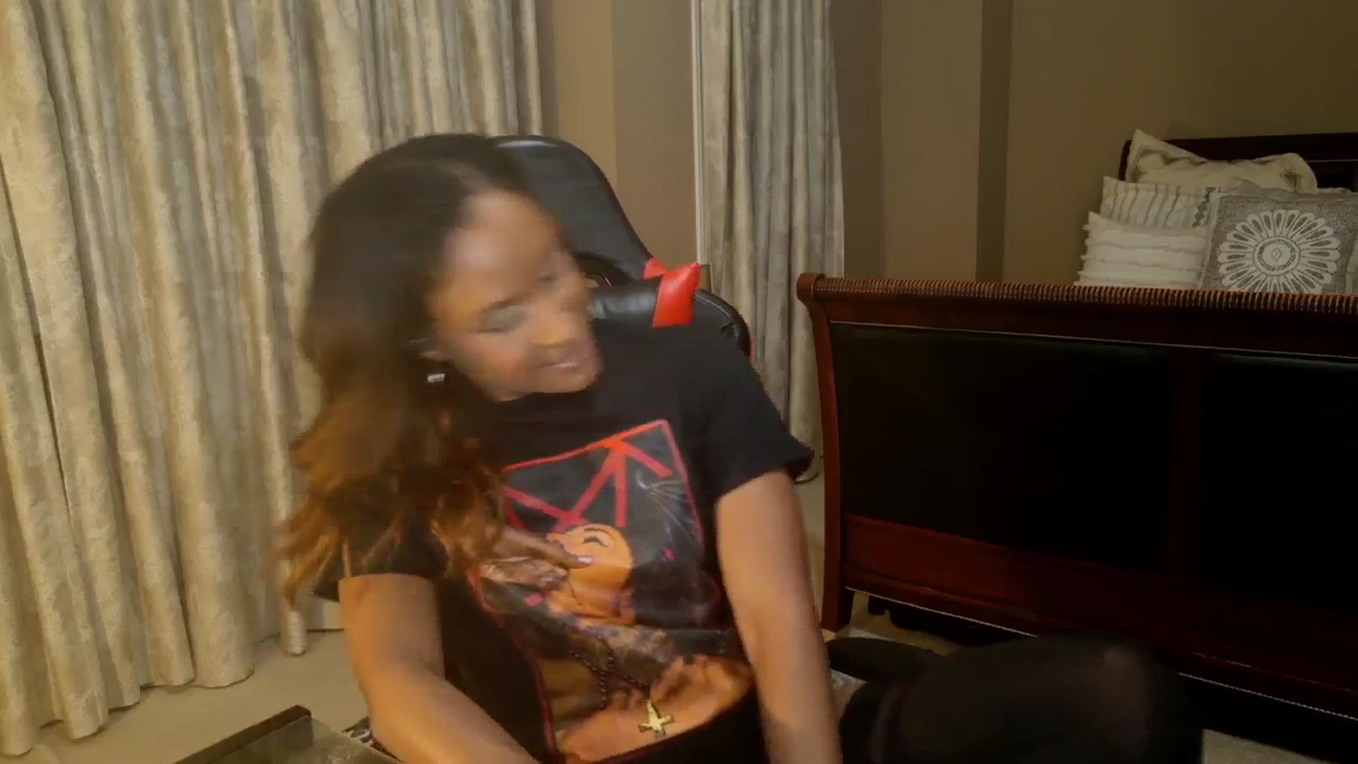 Gallery image thumbnail from Ms_WetNWild's myfreecams stream on, 01/24/2026, 04:19 image 9 of 20