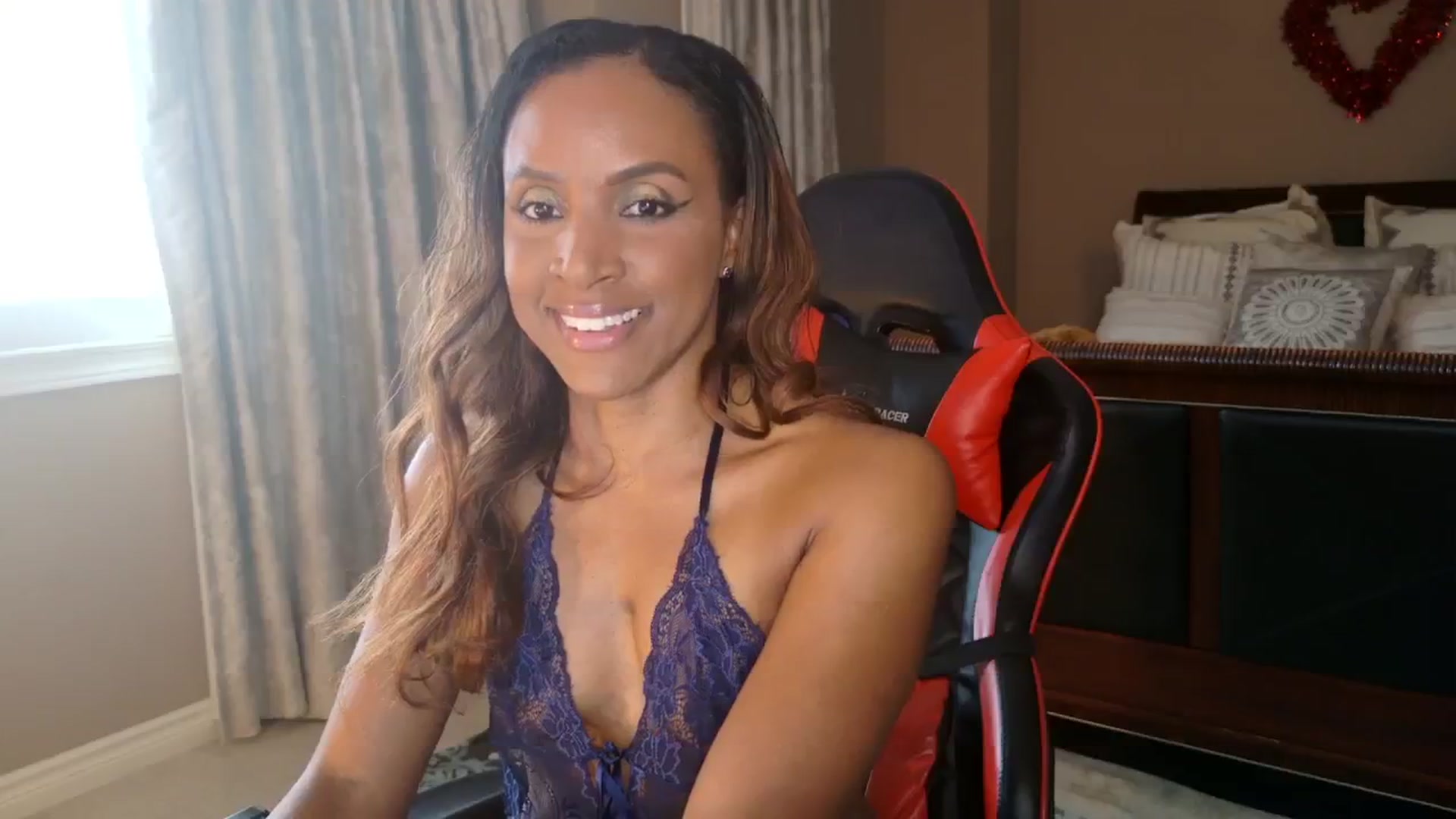 Gallery image thumbnail from Ms_WetNWild's myfreecams stream on, 01/25/2026, 21:45 image 16 of 20