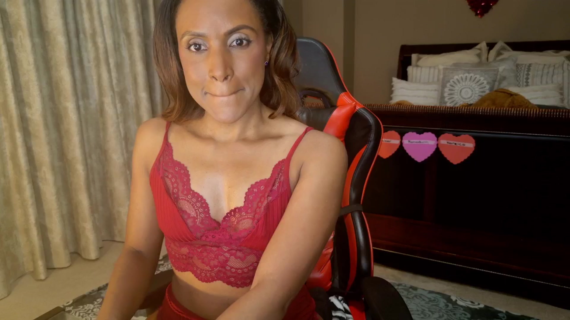 Gallery image thumbnail from Ms_WetNWild's myfreecams stream on, 02/02/2026, 23:11 image 6 of 20