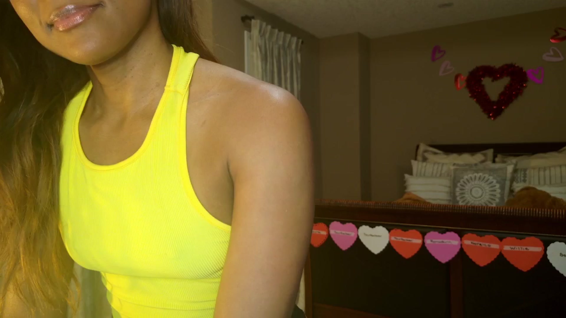 Gallery image thumbnail from Ms_WetNWild's myfreecams stream on, 02/05/2026, 04:27 image 17 of 20