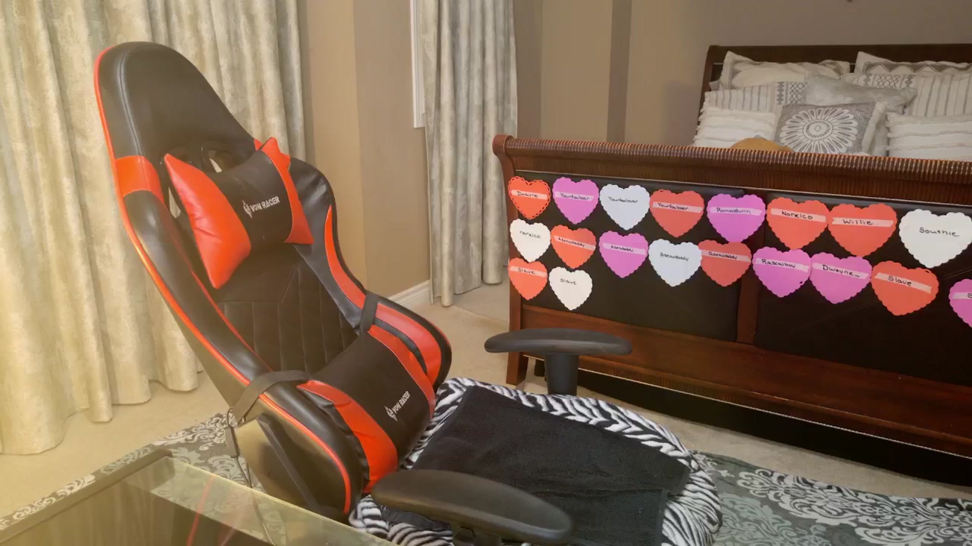 Gallery image thumbnail from Ms_WetNWild's myfreecams stream on, 02/15/2026, 03:35 image 14 of 20