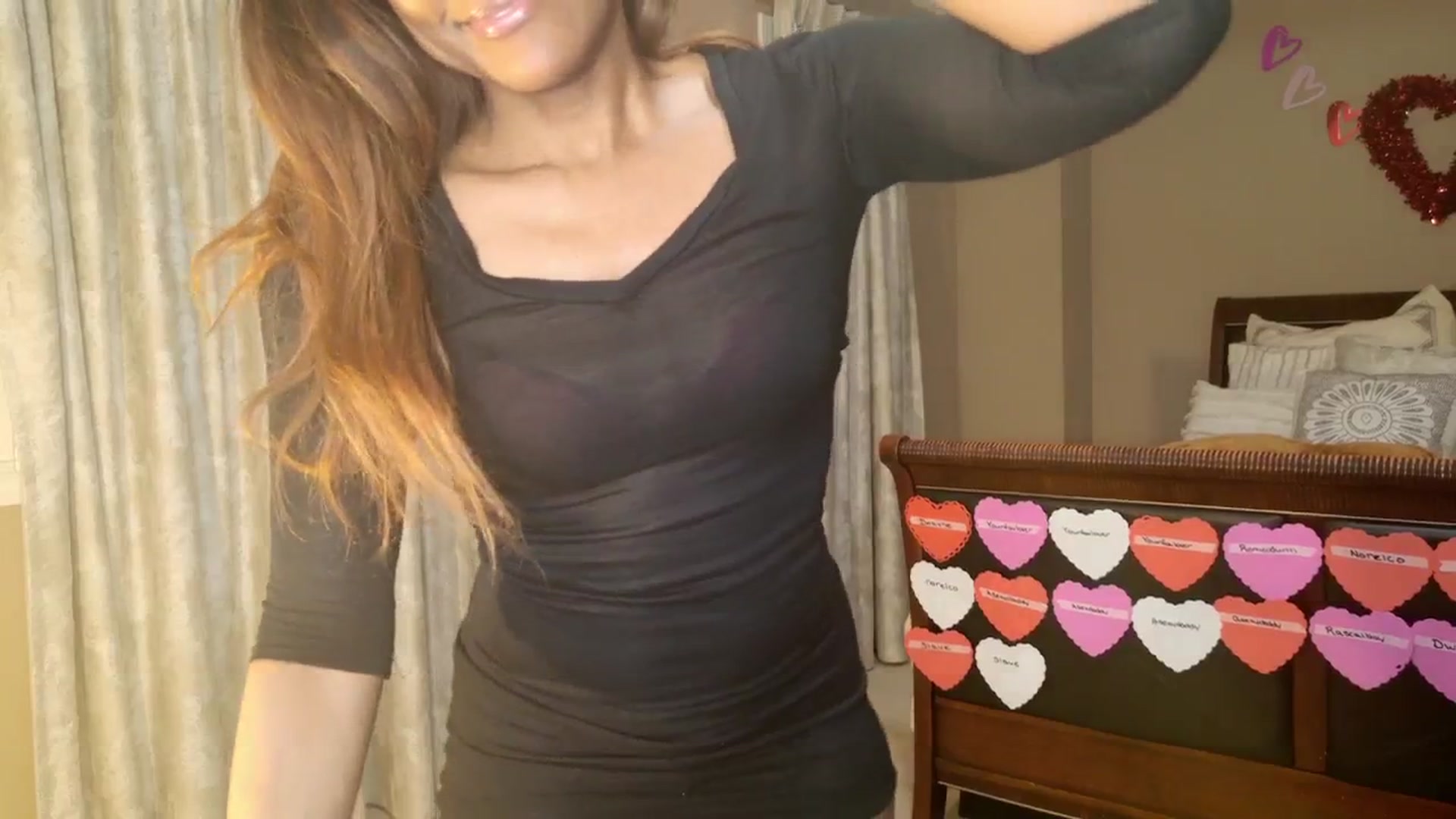 Gallery image thumbnail from Ms_WetNWild's myfreecams stream on, 02/16/2026, 04:39 image 13 of 20