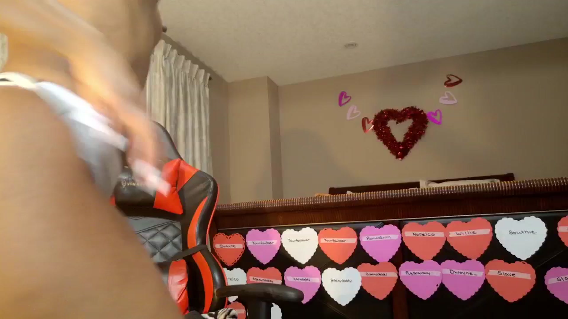 Gallery image thumbnail from Ms_WetNWild's myfreecams stream on, 02/17/2026, 02:32 image 11 of 20