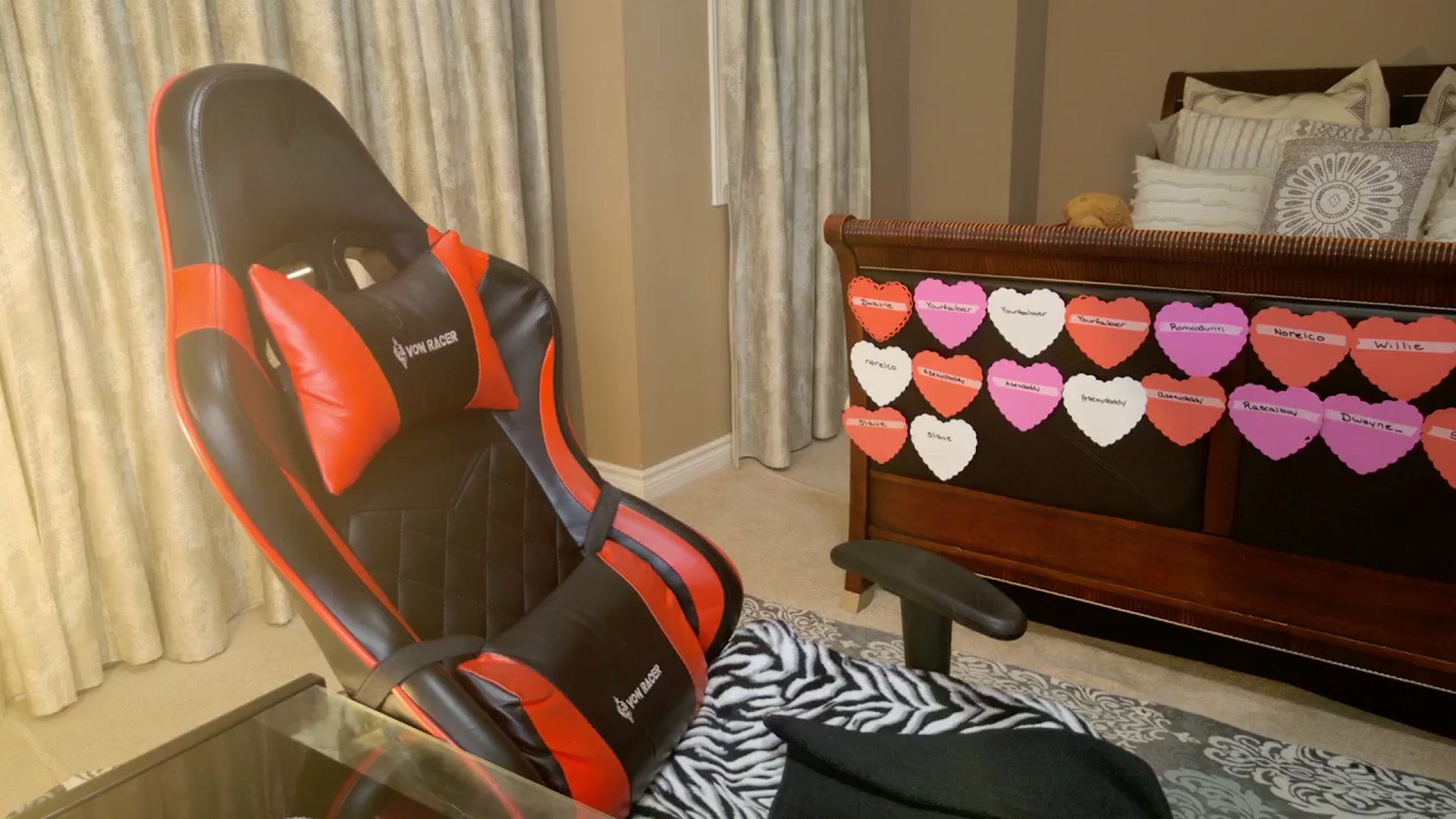 Gallery image thumbnail from Ms_WetNWild's myfreecams stream on, 02/18/2026, 01:04 image 20 of 20