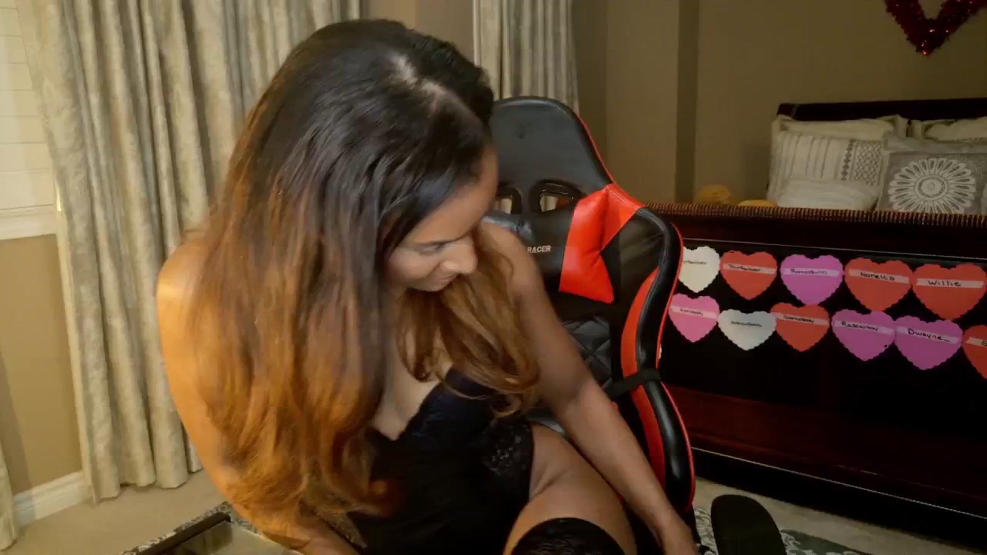 Gallery image thumbnail from Ms_WetNWild's myfreecams stream on, 02/19/2026, 01:03 image 3 of 20