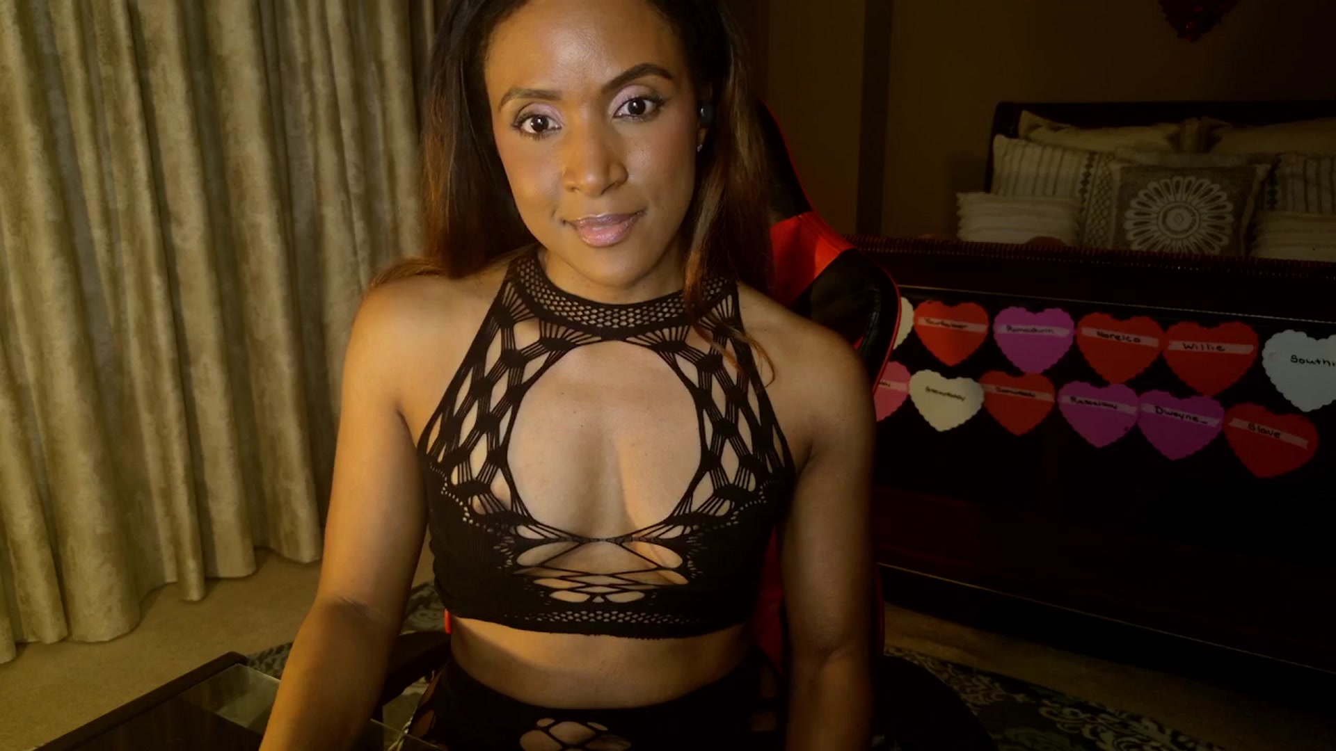 Gallery image thumbnail from Ms_WetNWild's myfreecams stream on, 02/21/2026, 04:11 image 2 of 20