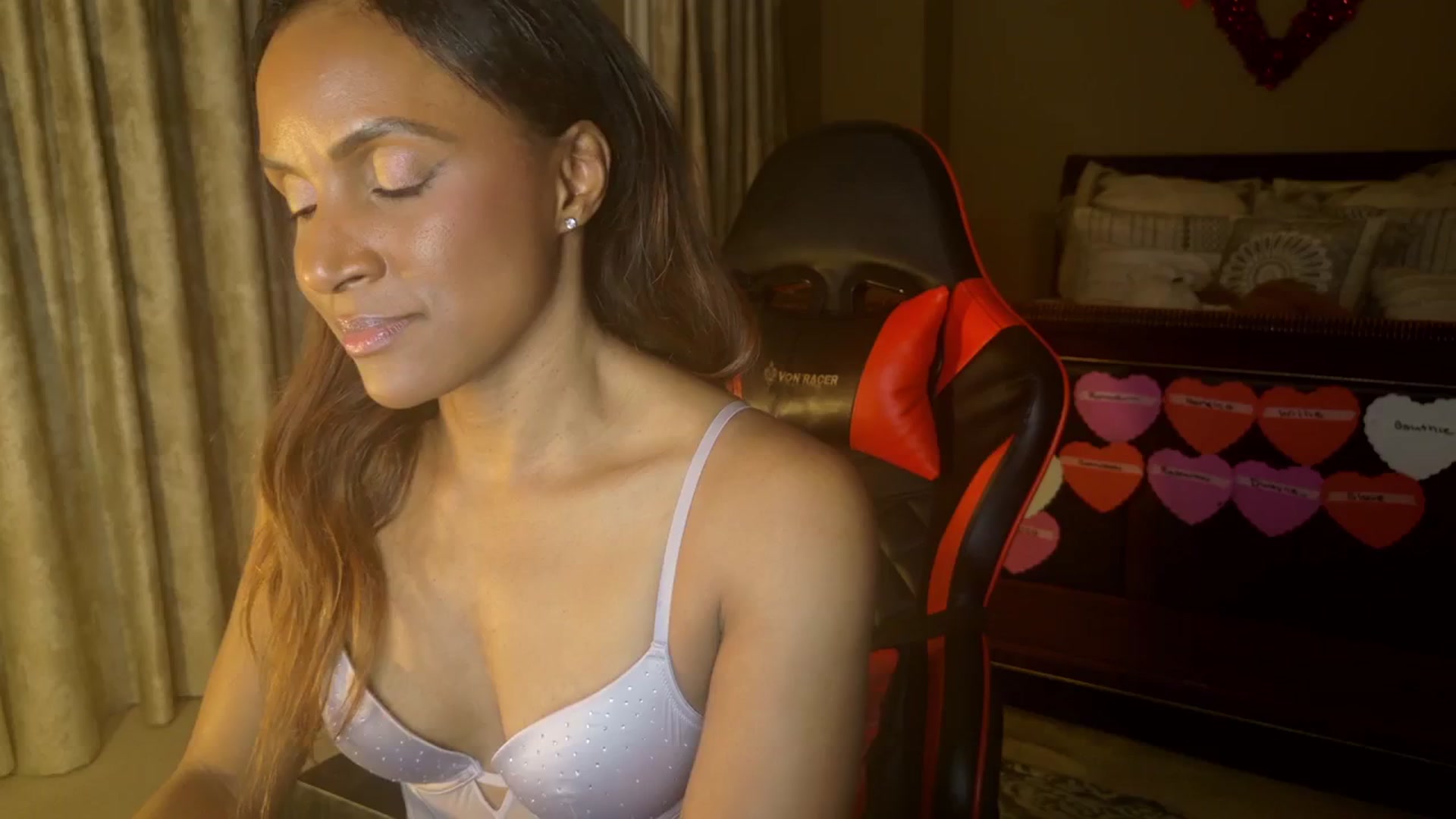 Gallery image thumbnail from Ms_WetNWild's myfreecams stream on, 02/27/2026, 05:34 image 5 of 20